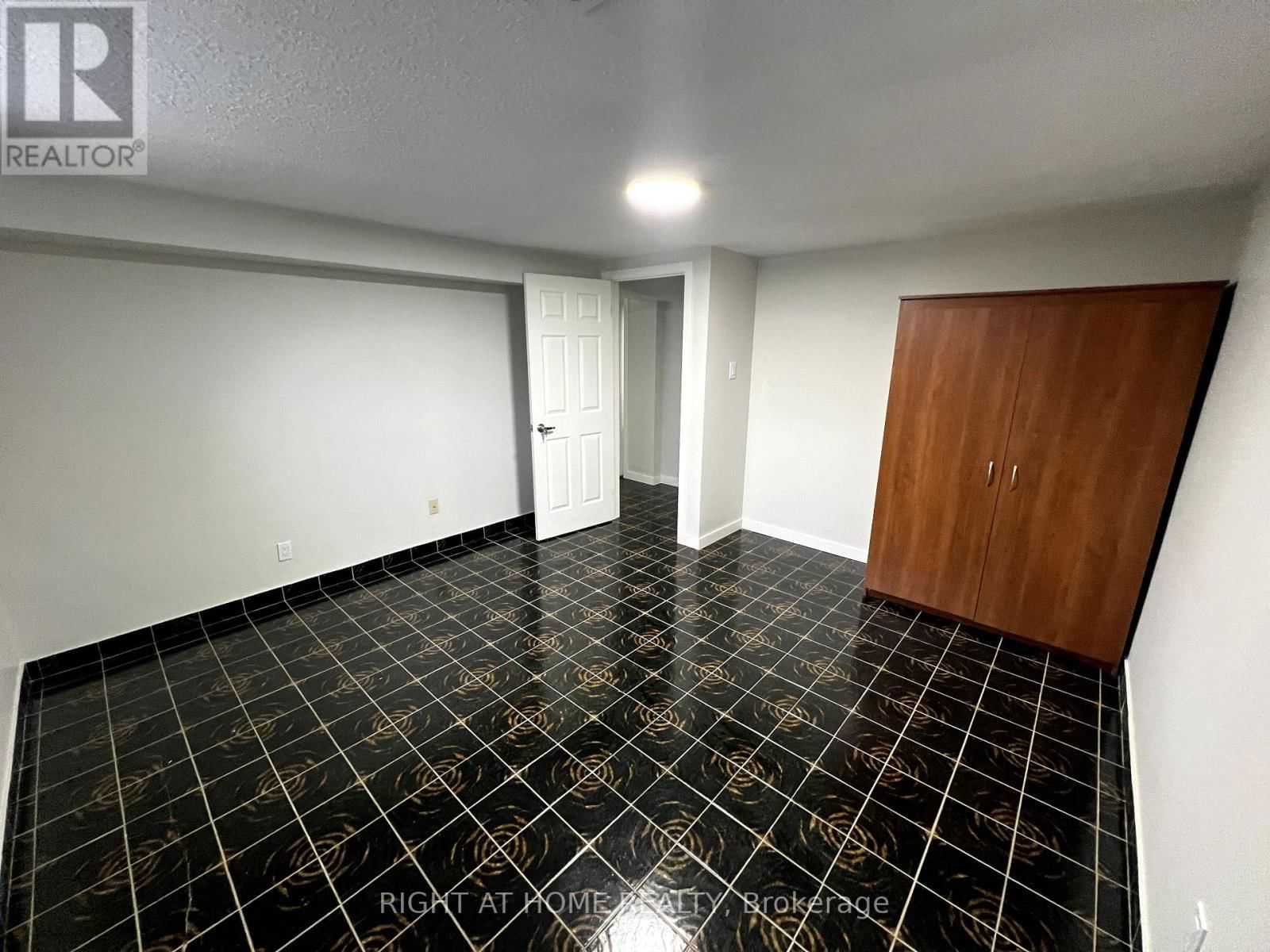 9 DEWLANE DRIVE Image 6