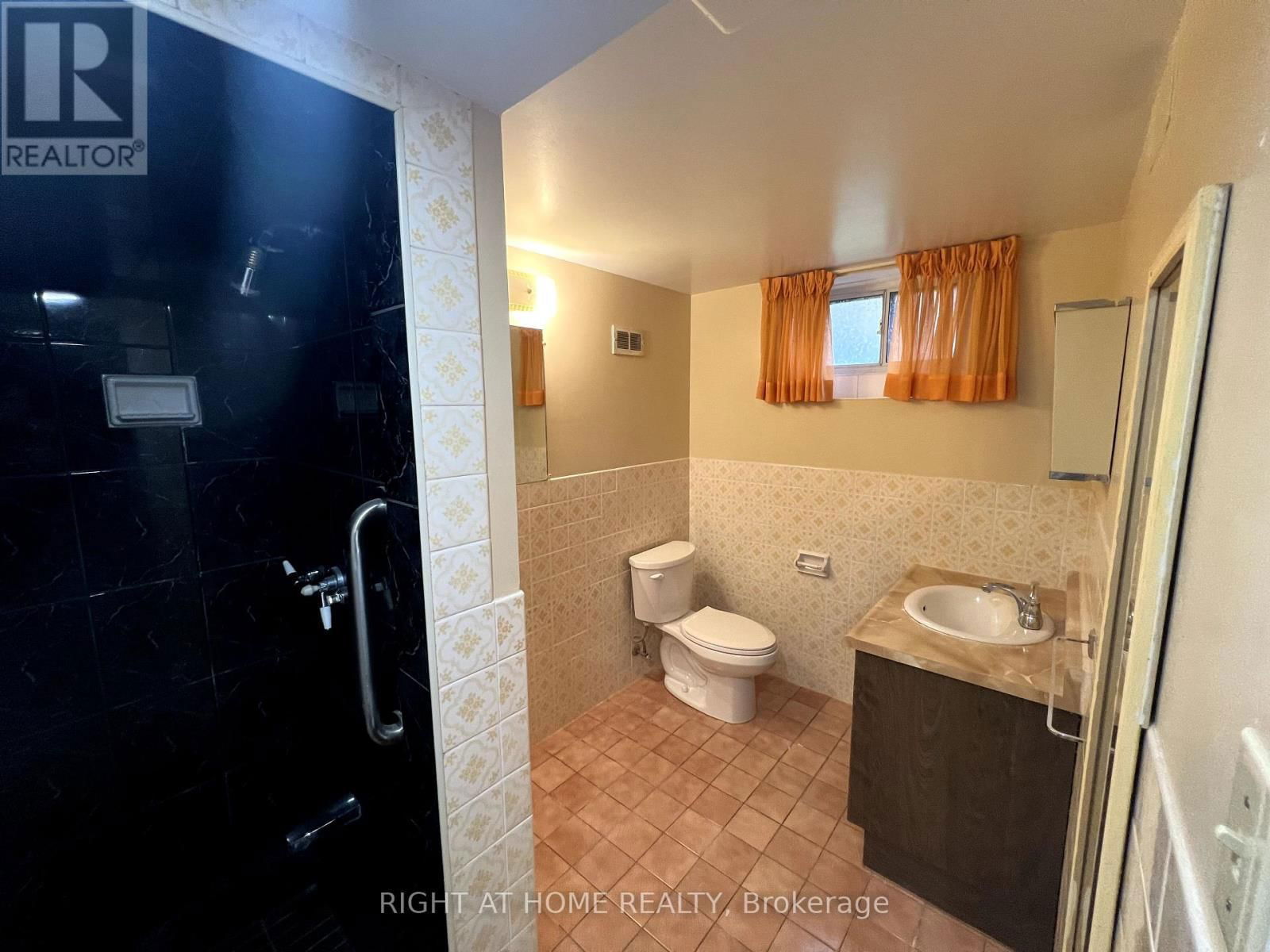 9 DEWLANE DRIVE Image 8