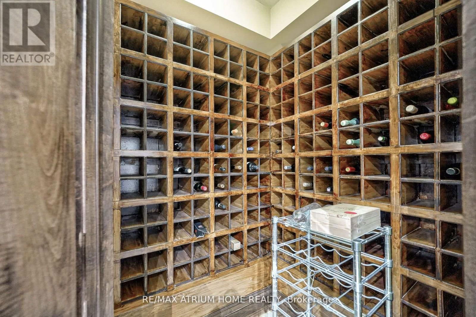18 HEATHCOTE AVENUE Image 37