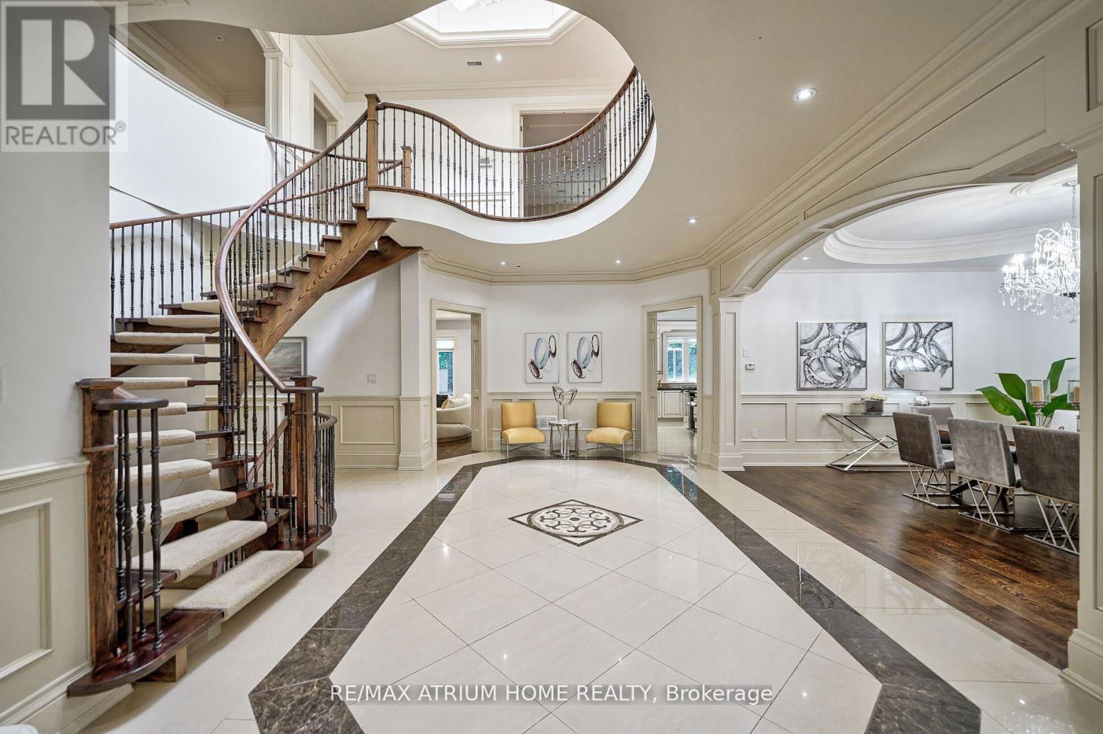 18 HEATHCOTE AVENUE Image 7