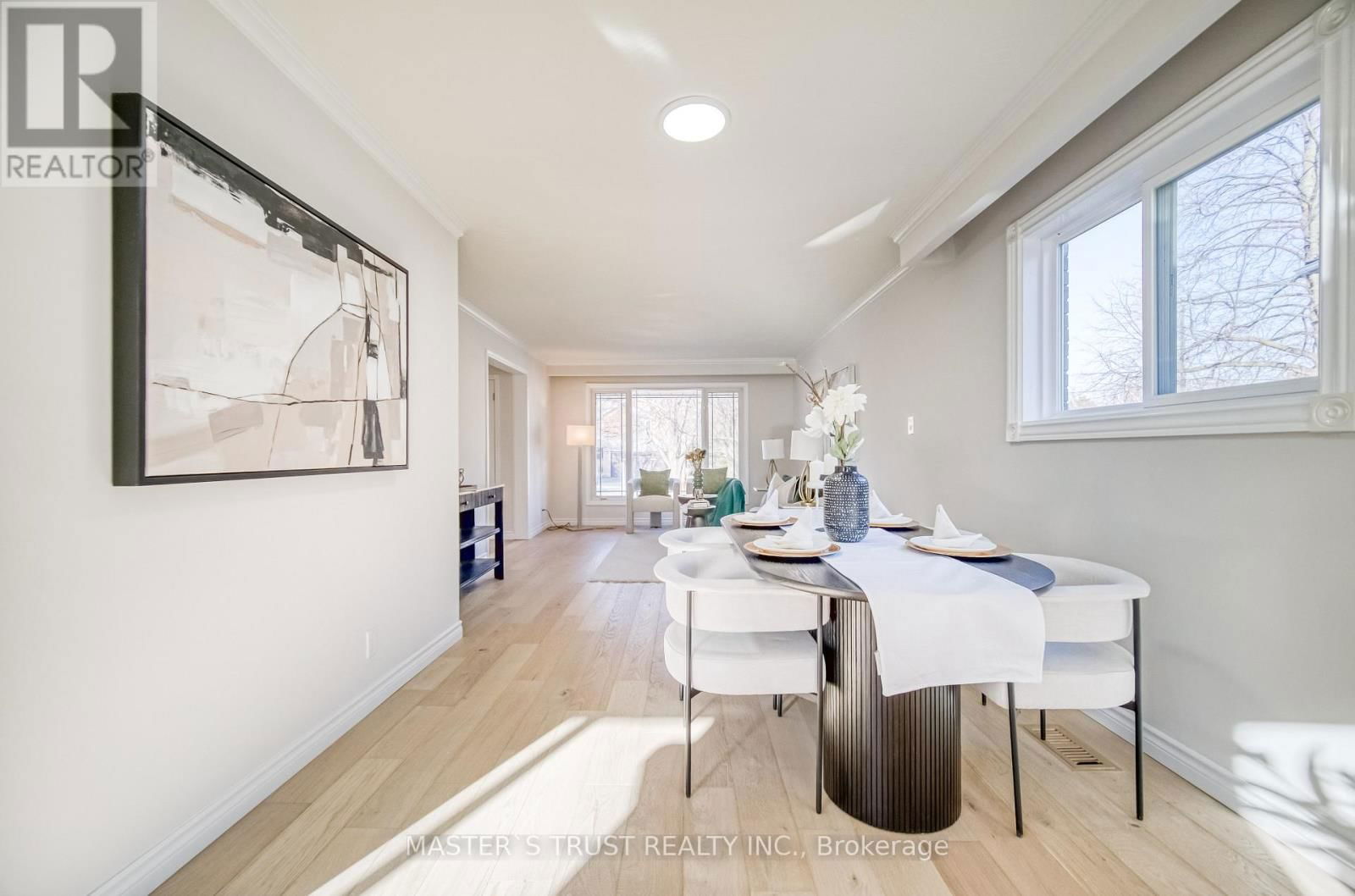 14 HOUSTON CRESCENT Image 13