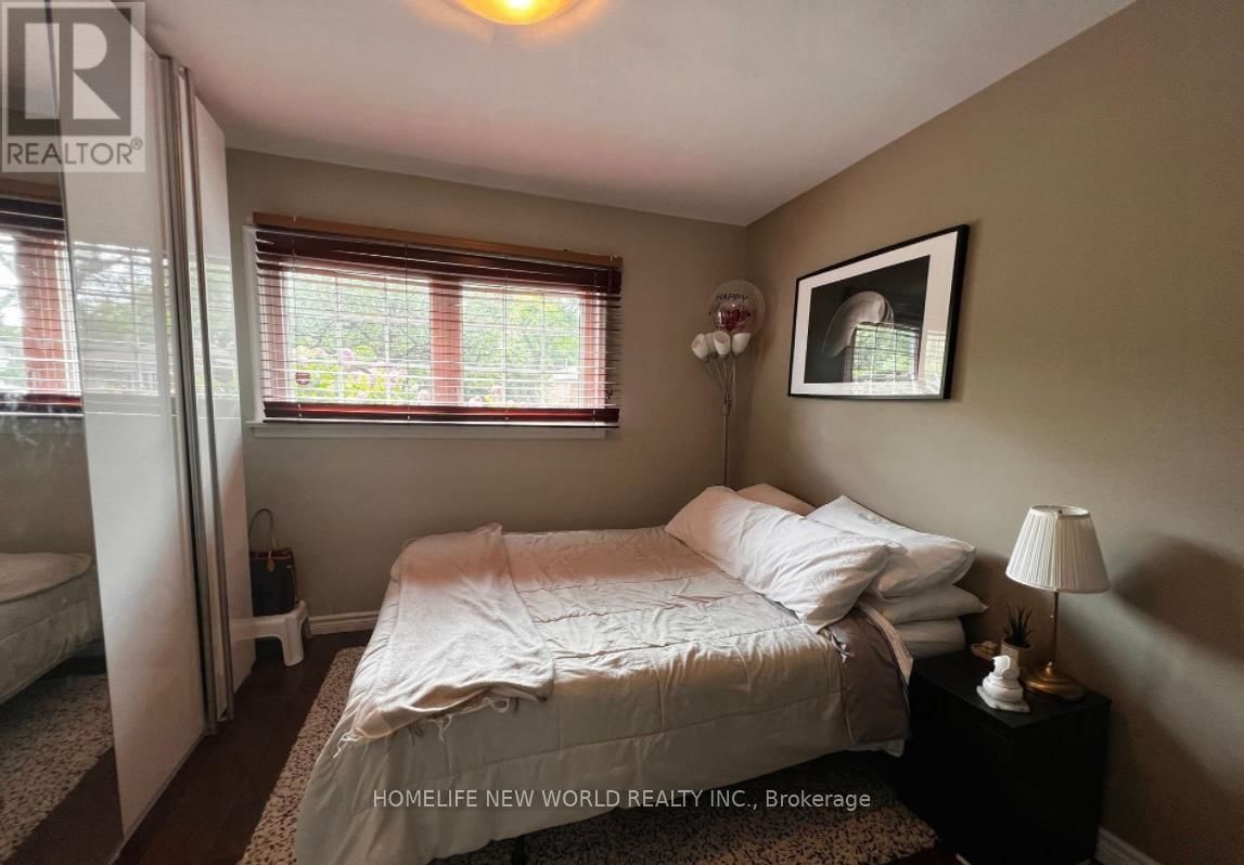 Lower - 30 CASTLEGROVE BOULEVARD Image 10