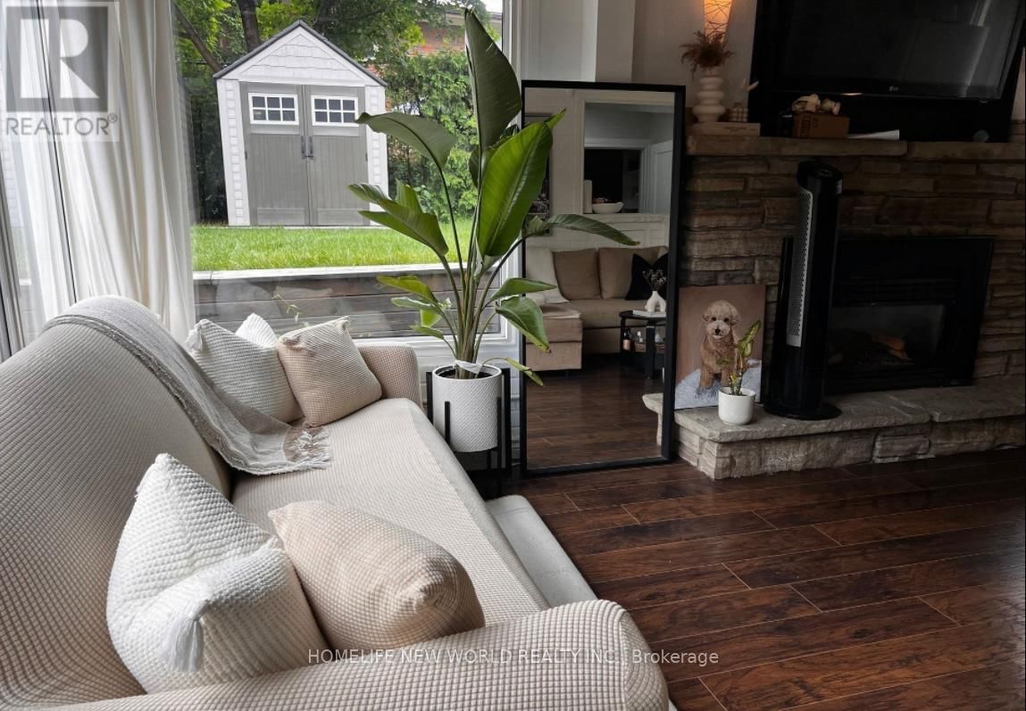 Lower - 30 CASTLEGROVE BOULEVARD Image 6