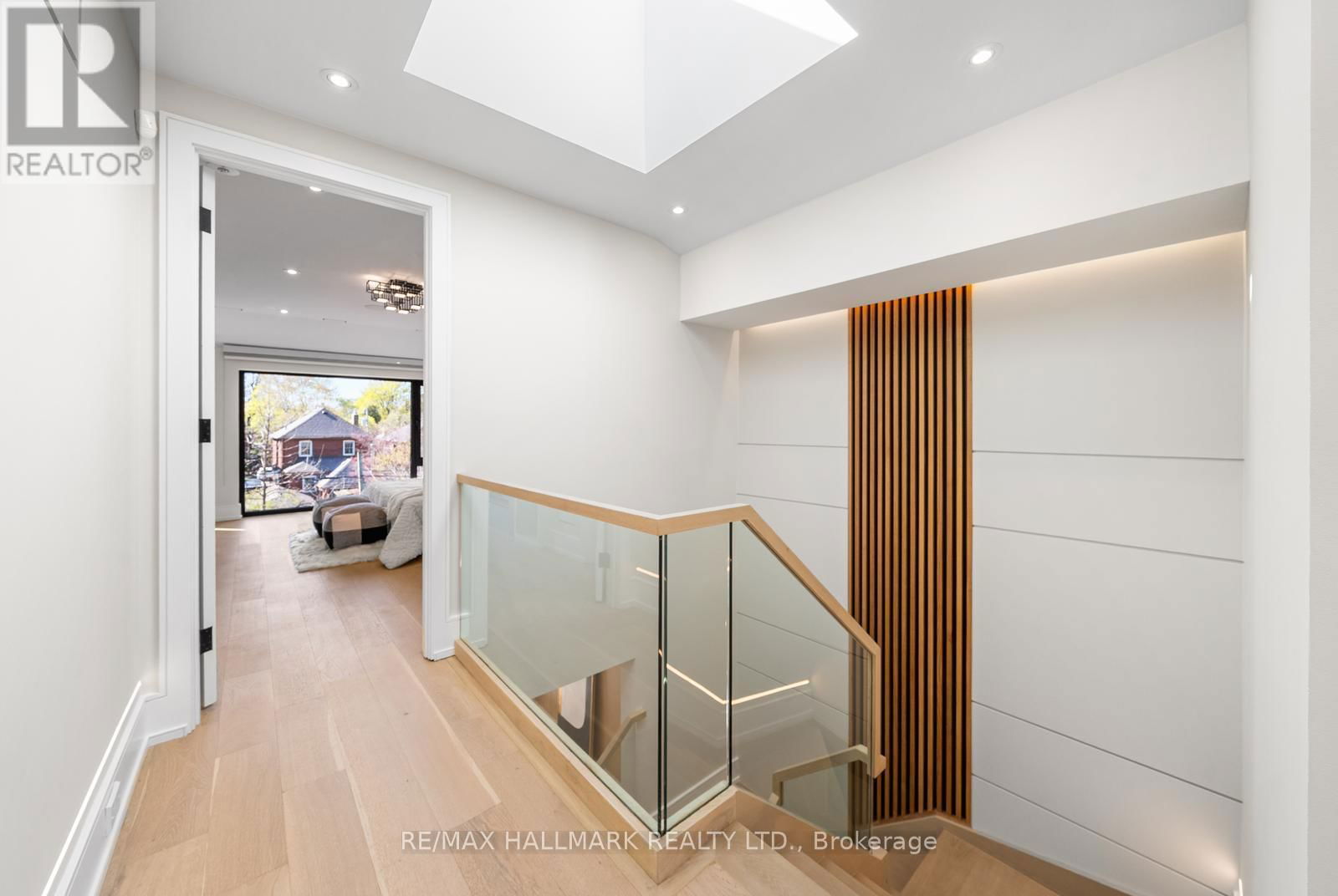 118 AIRDRIE ROAD Image 26