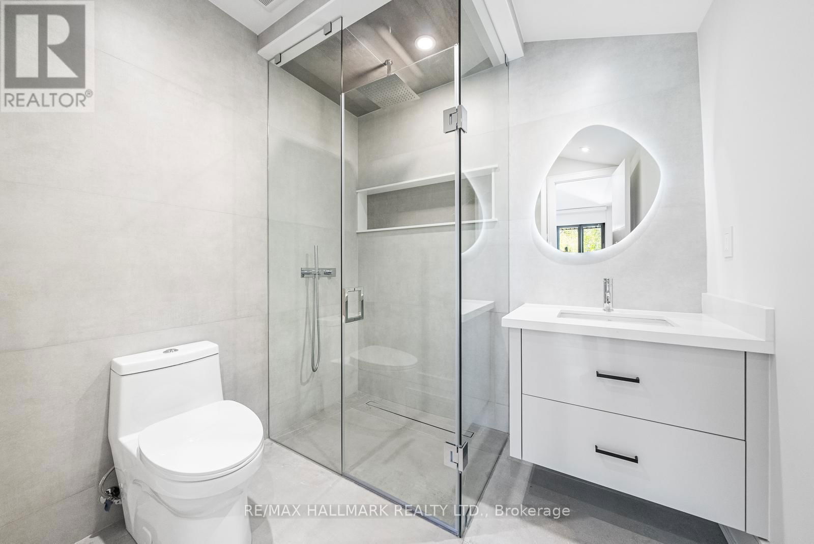 118 AIRDRIE ROAD Image 38