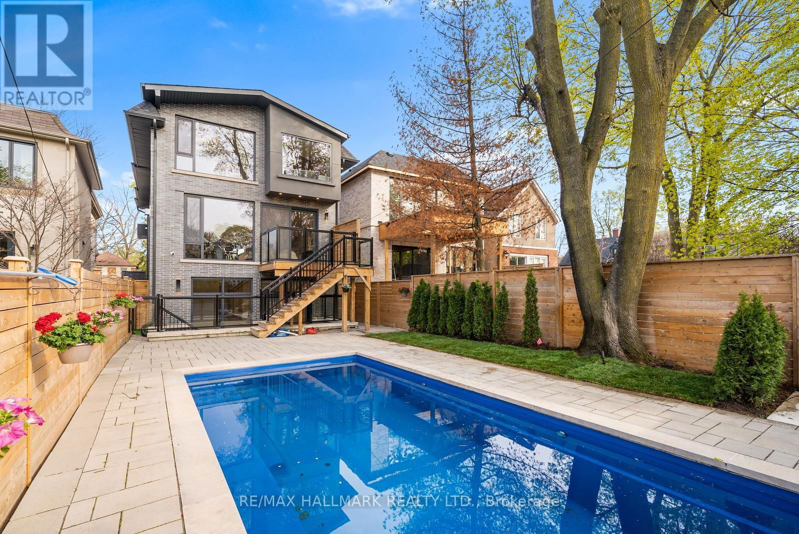 118 AIRDRIE ROAD Image 46
