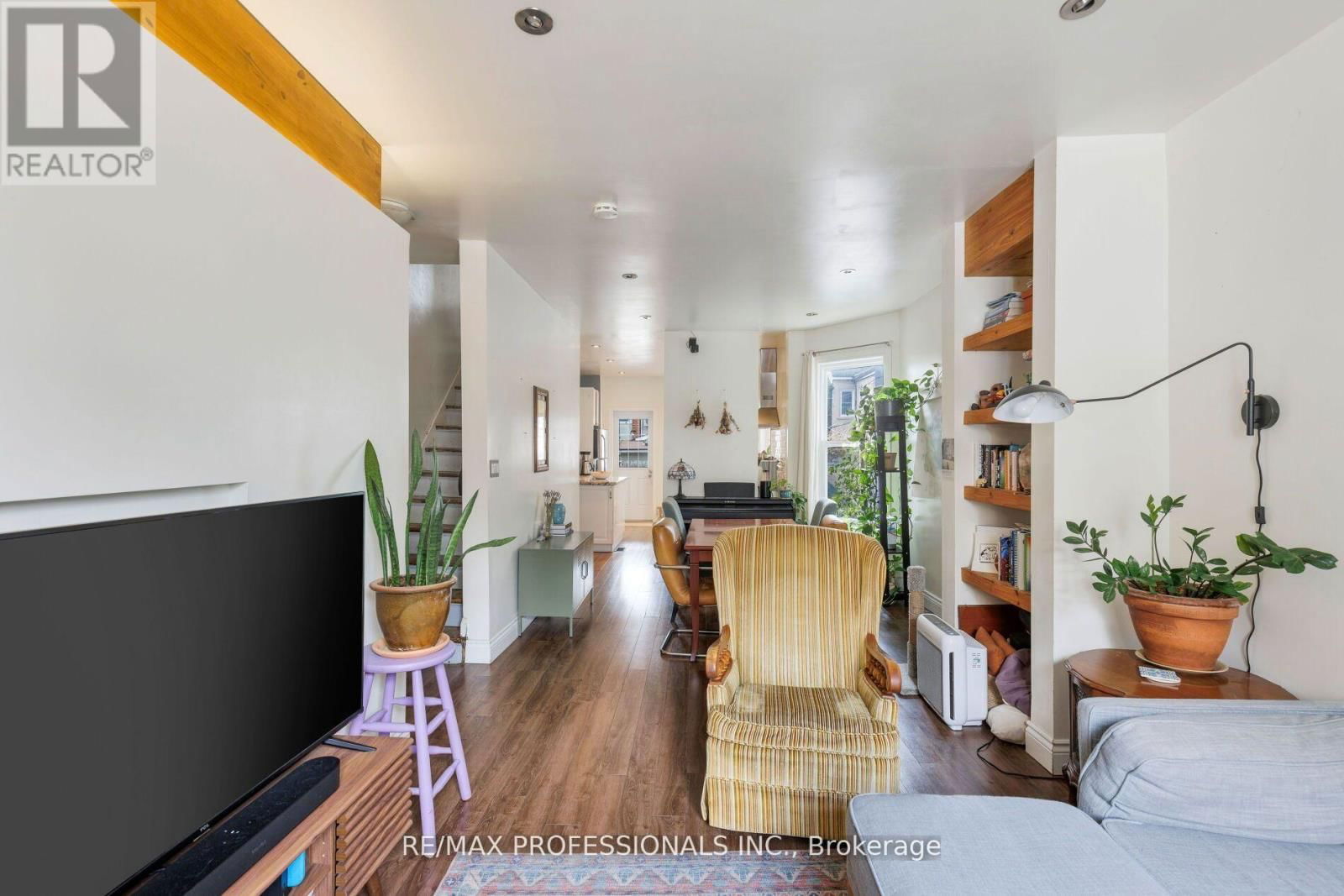 13 GORE STREET Image 6