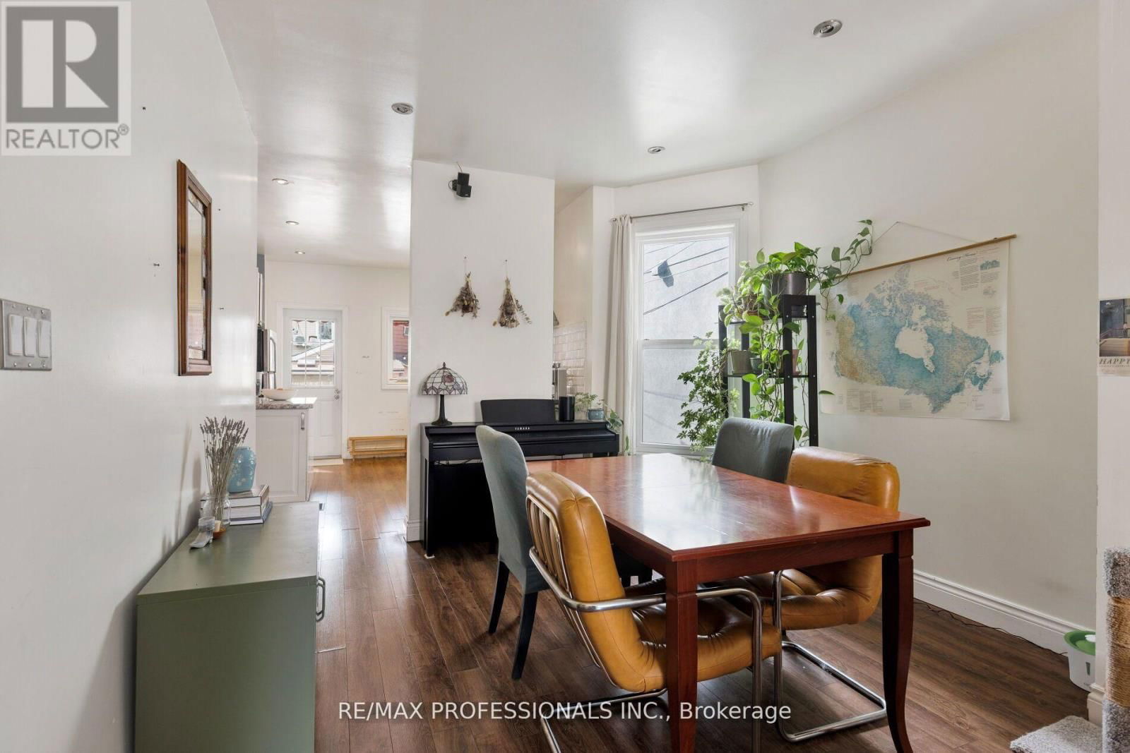 13 GORE STREET Image 8
