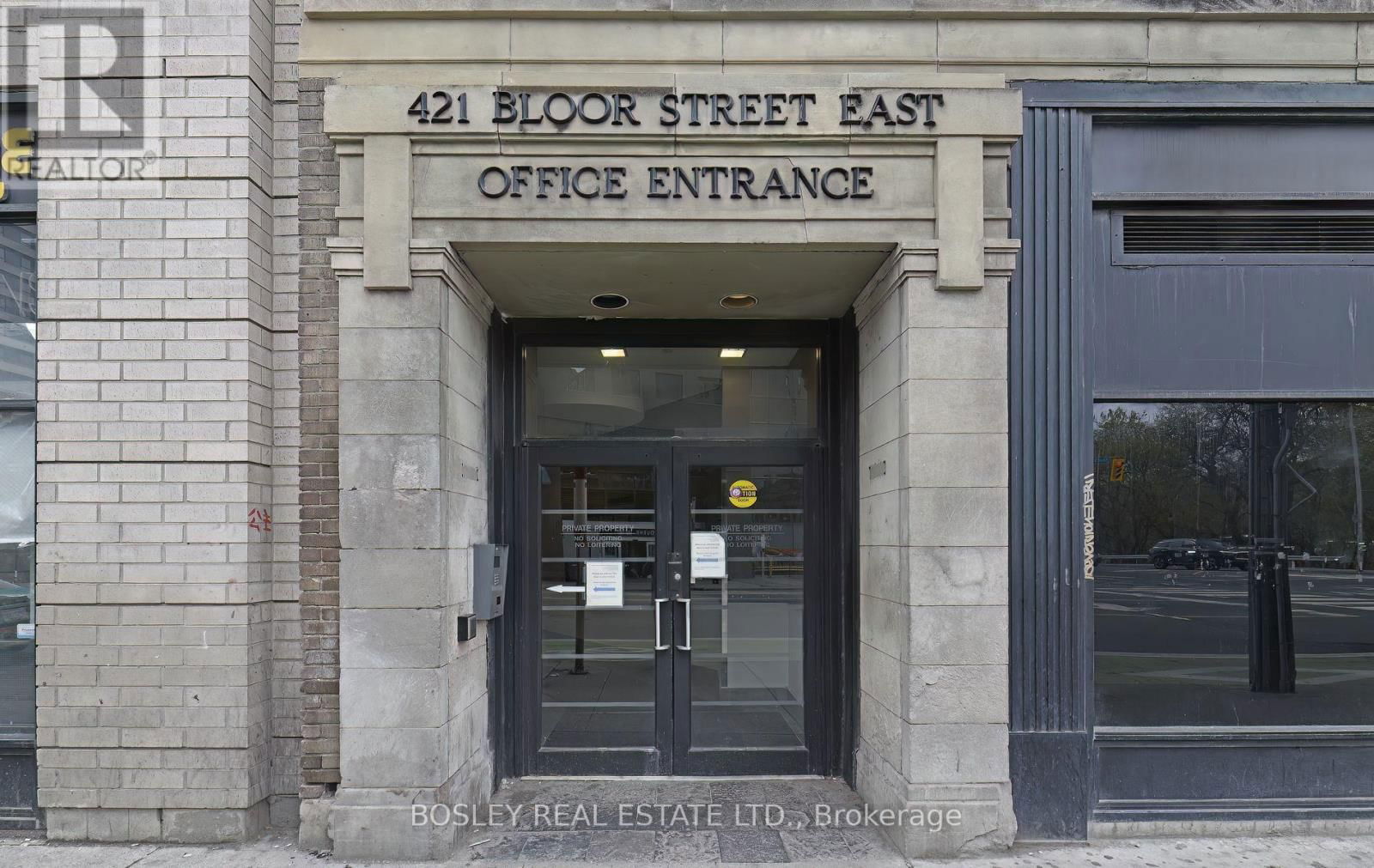 402 - 421 BLOOR STREET EAST Image 3