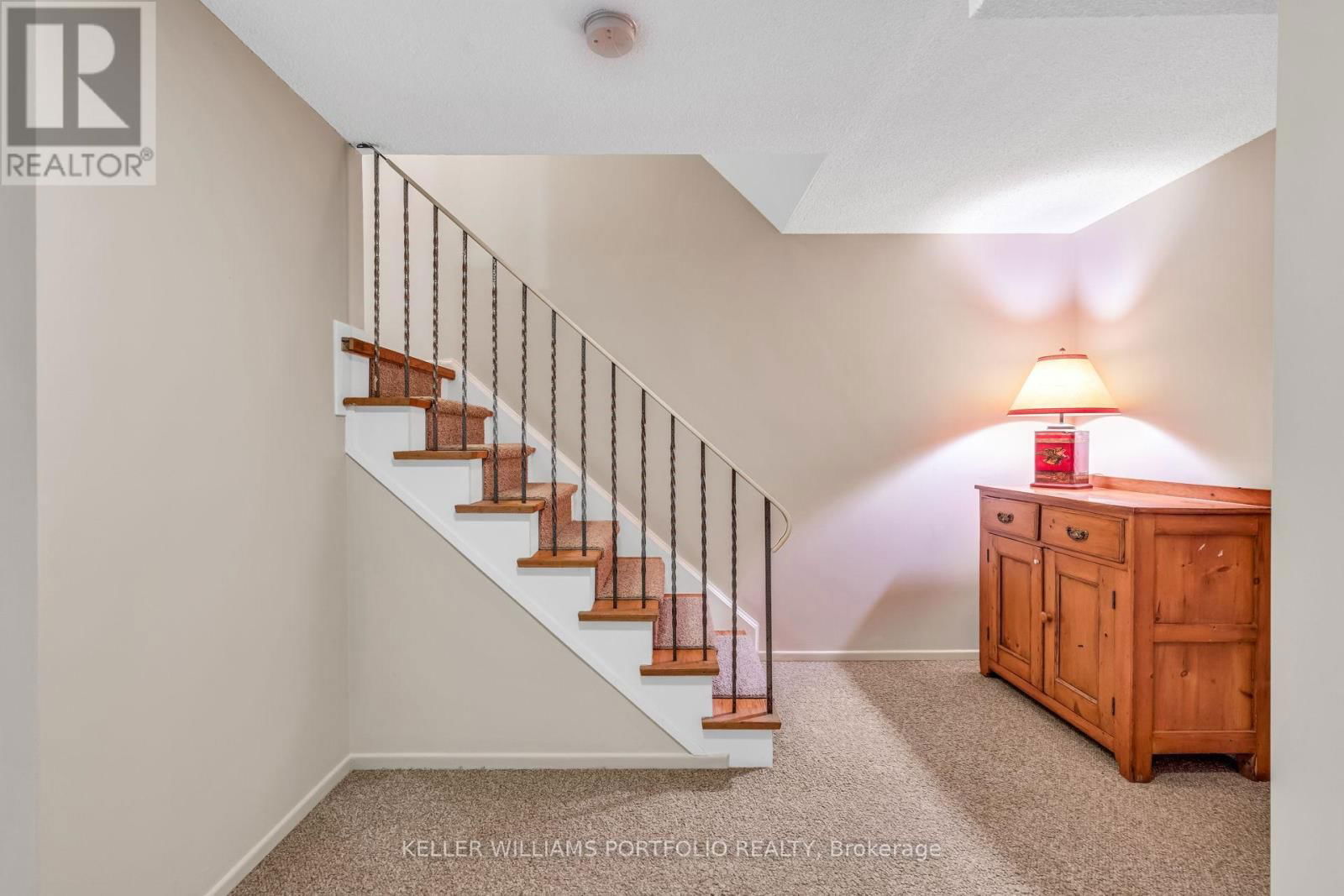 27 SNOWSHOE MILL WAY Image 17