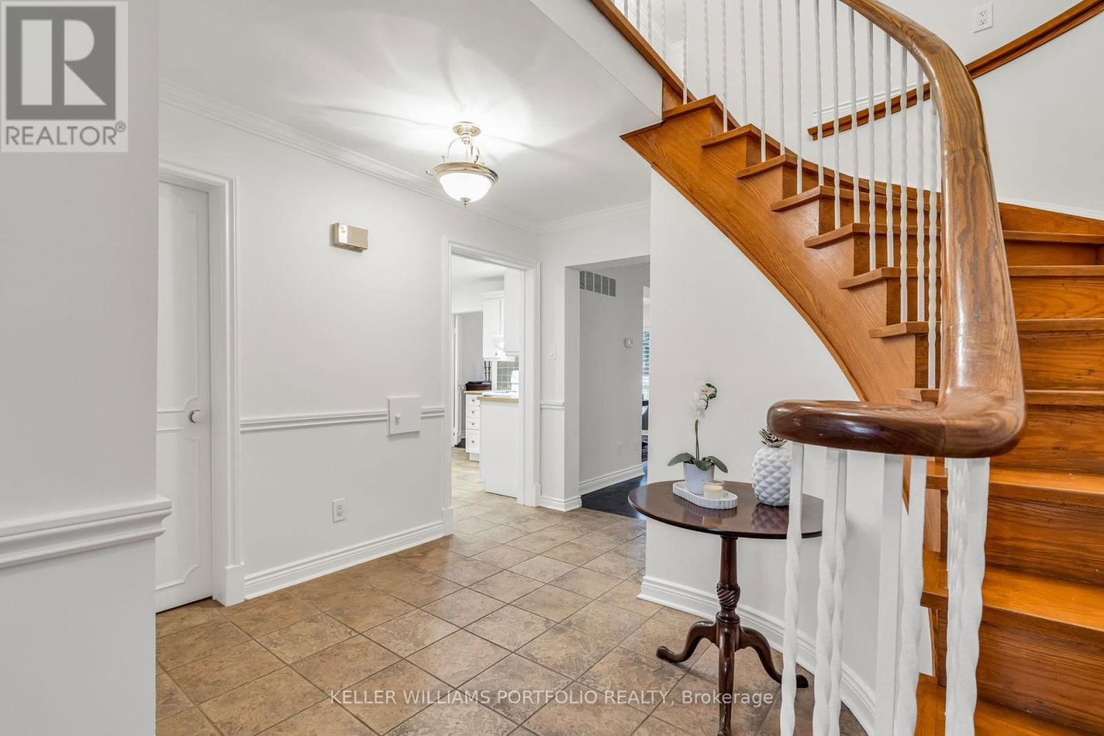 27 SNOWSHOE MILL WAY Image 3