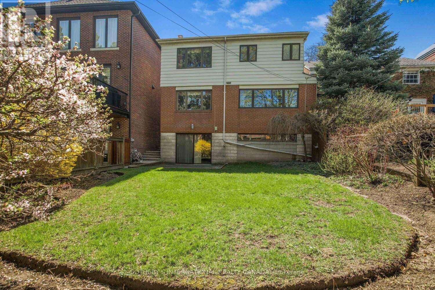 305 BESSBOROUGH DRIVE Image 23