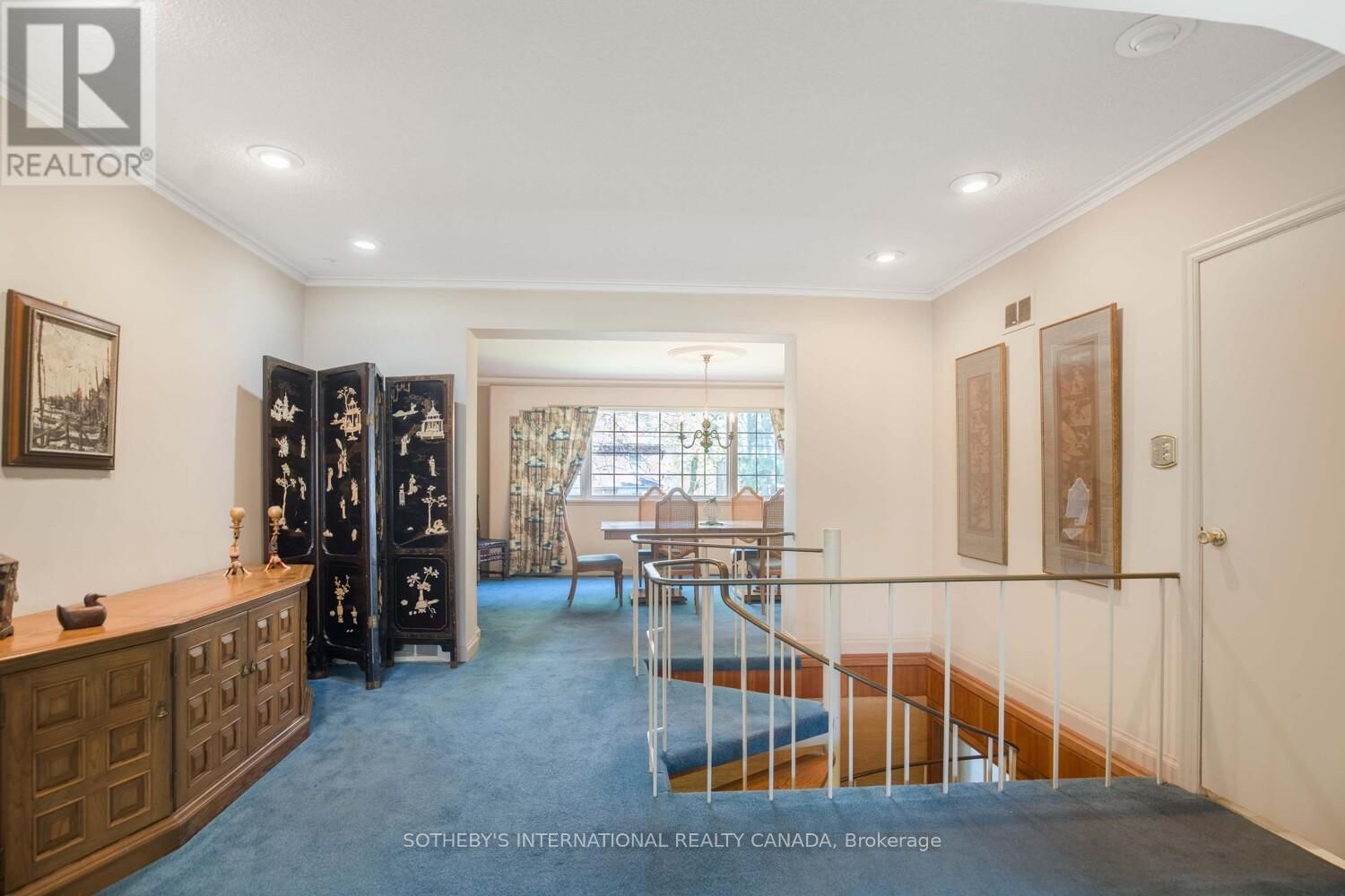 305 BESSBOROUGH DRIVE Image 3
