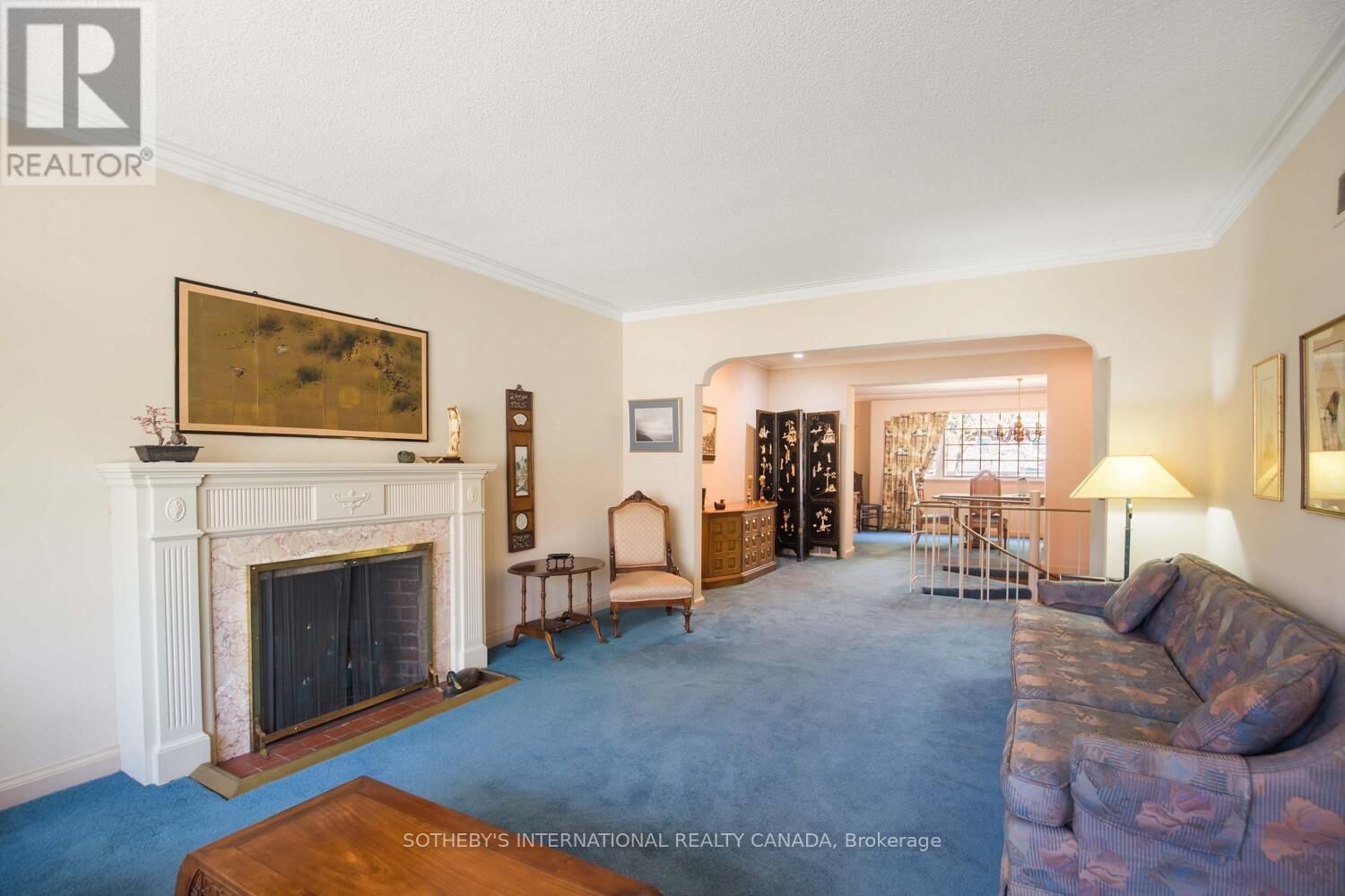 305 BESSBOROUGH DRIVE Image 4