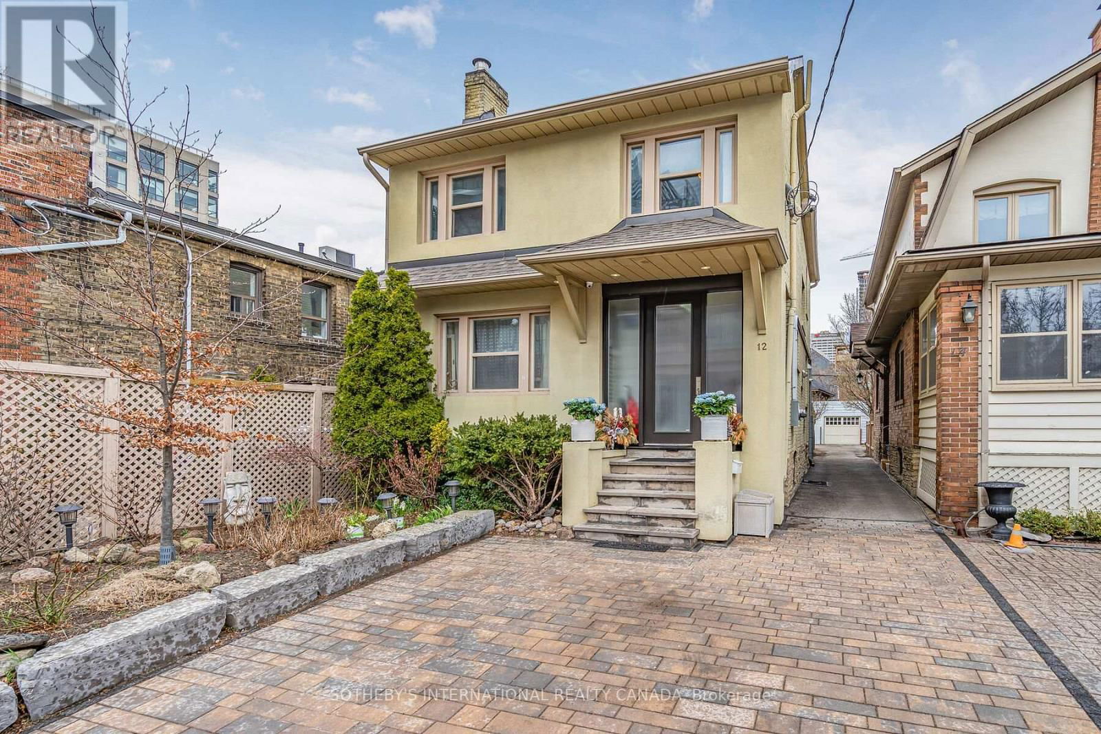 12 BELSIZE DRIVE Image 1