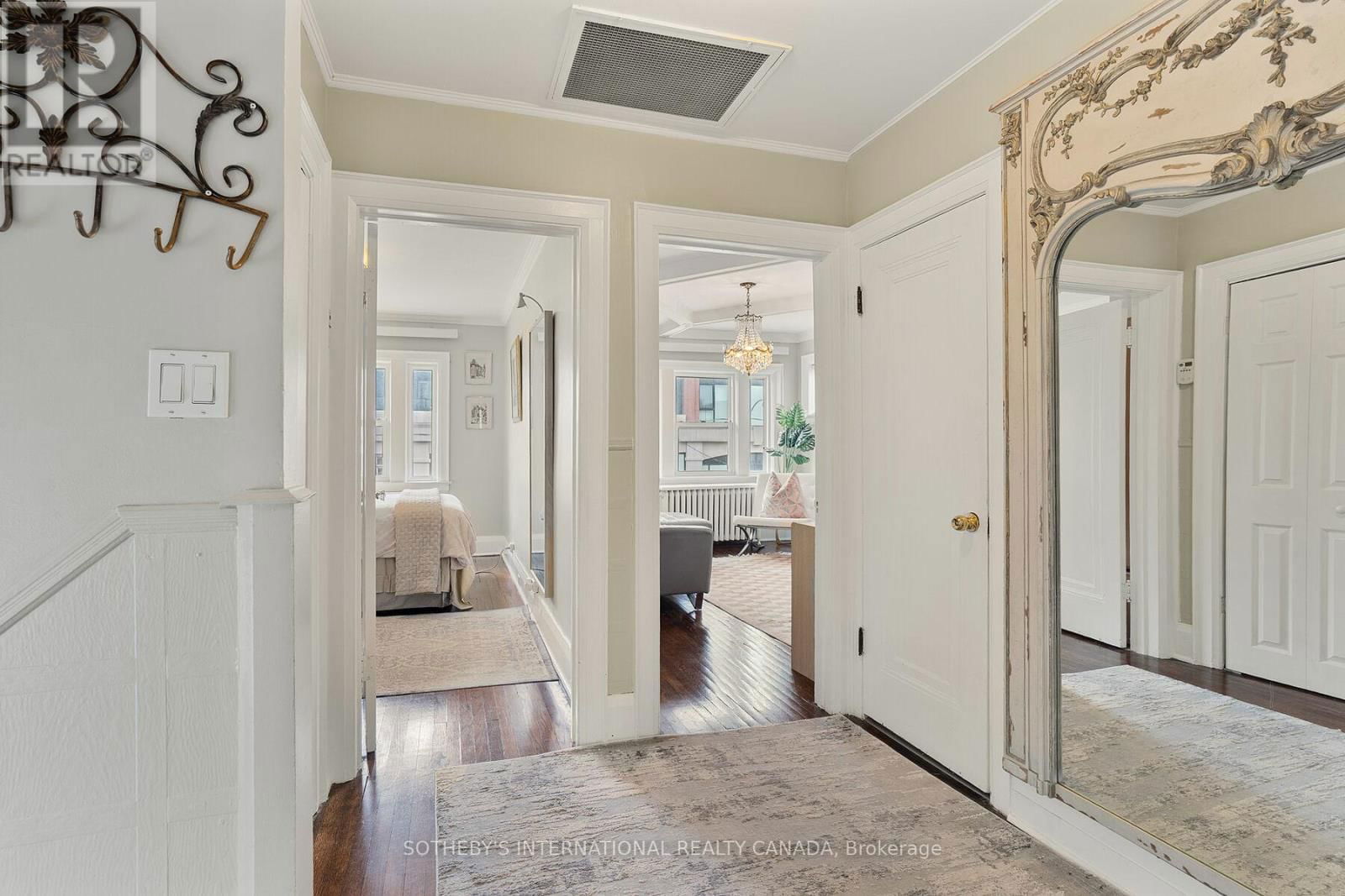 12 BELSIZE DRIVE Image 26