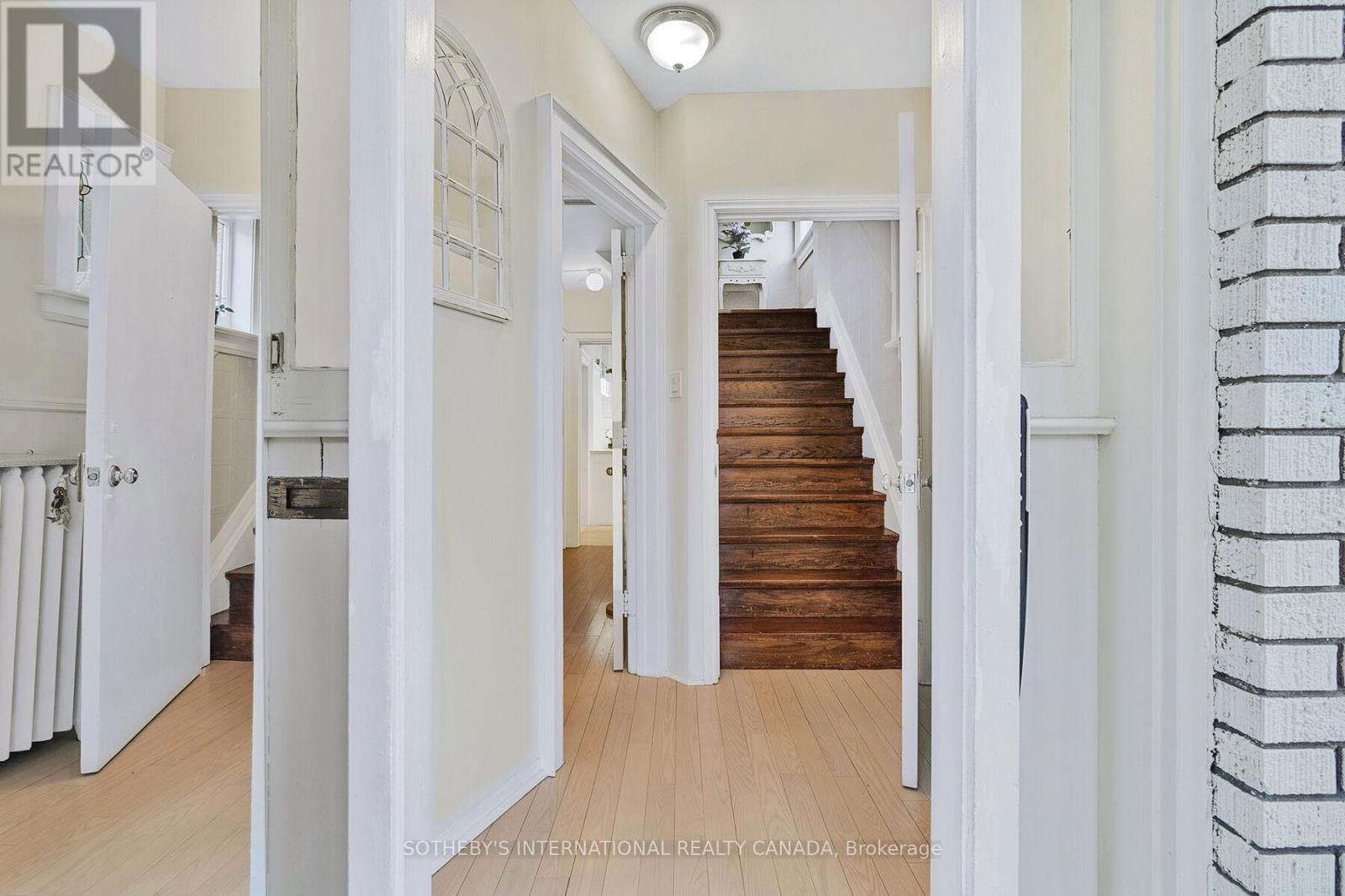 12 BELSIZE DRIVE Image 6