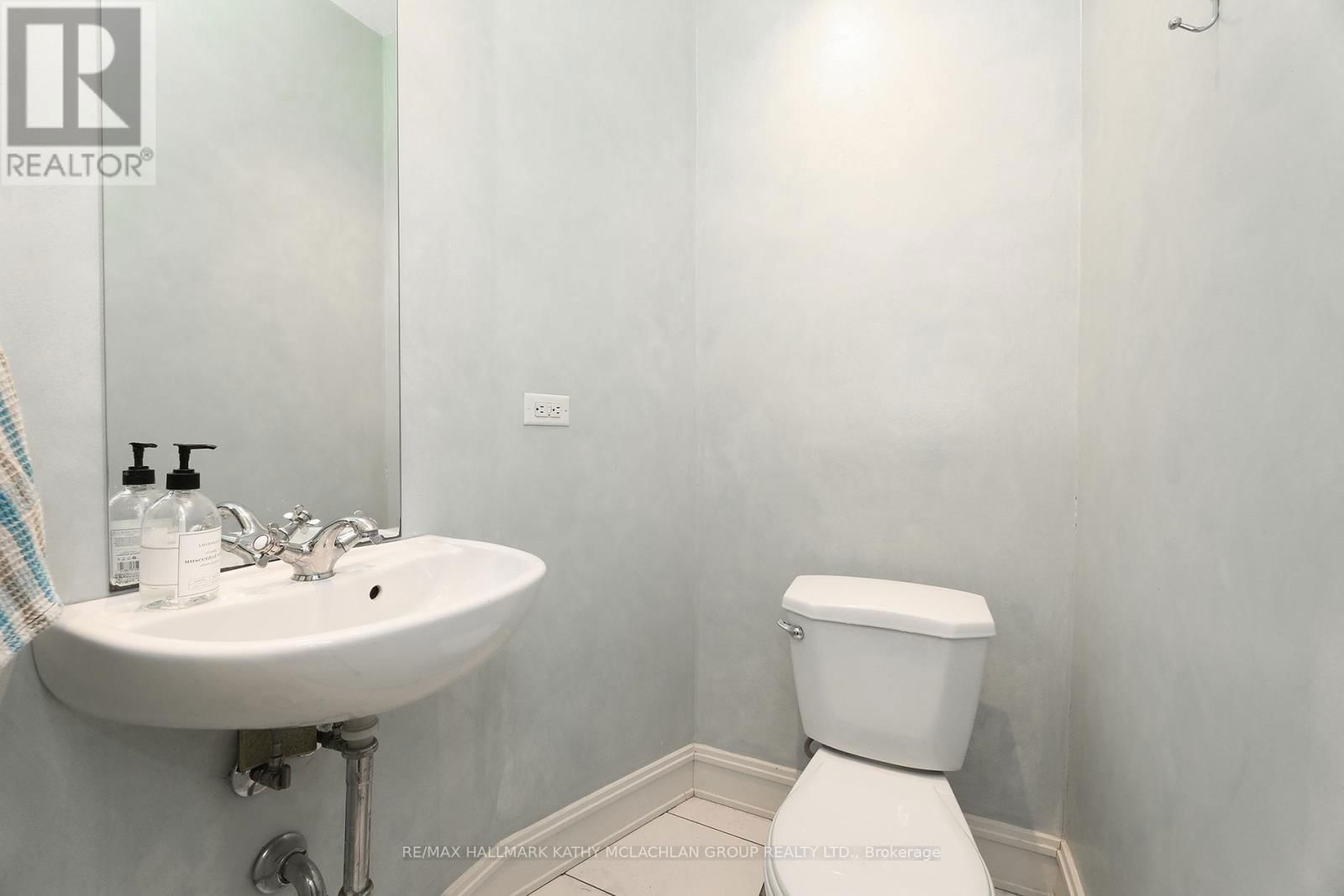 598 MOUNT PLEASANT ROAD Image 5