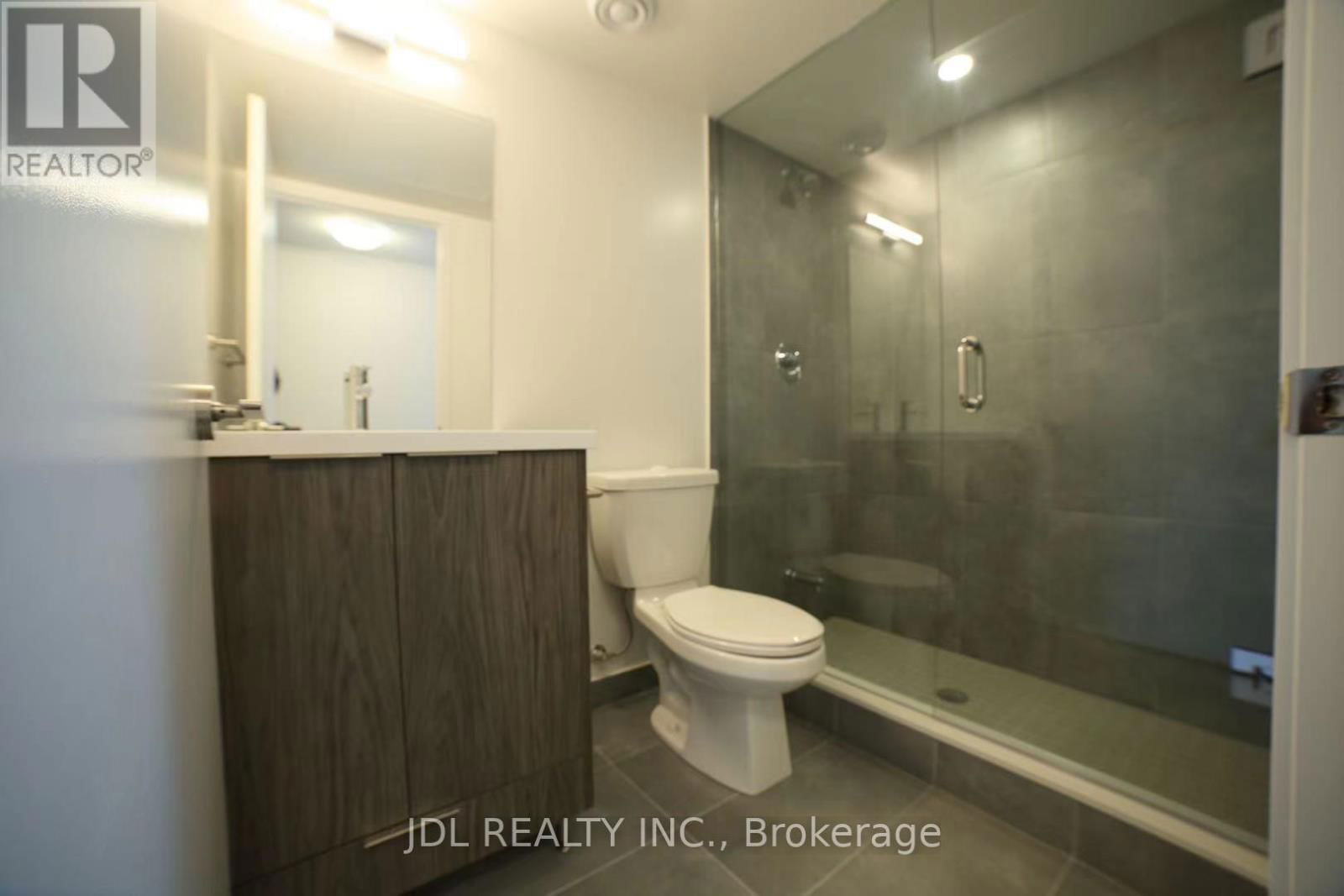 2011 - 60 SHUTER STREET Image 10