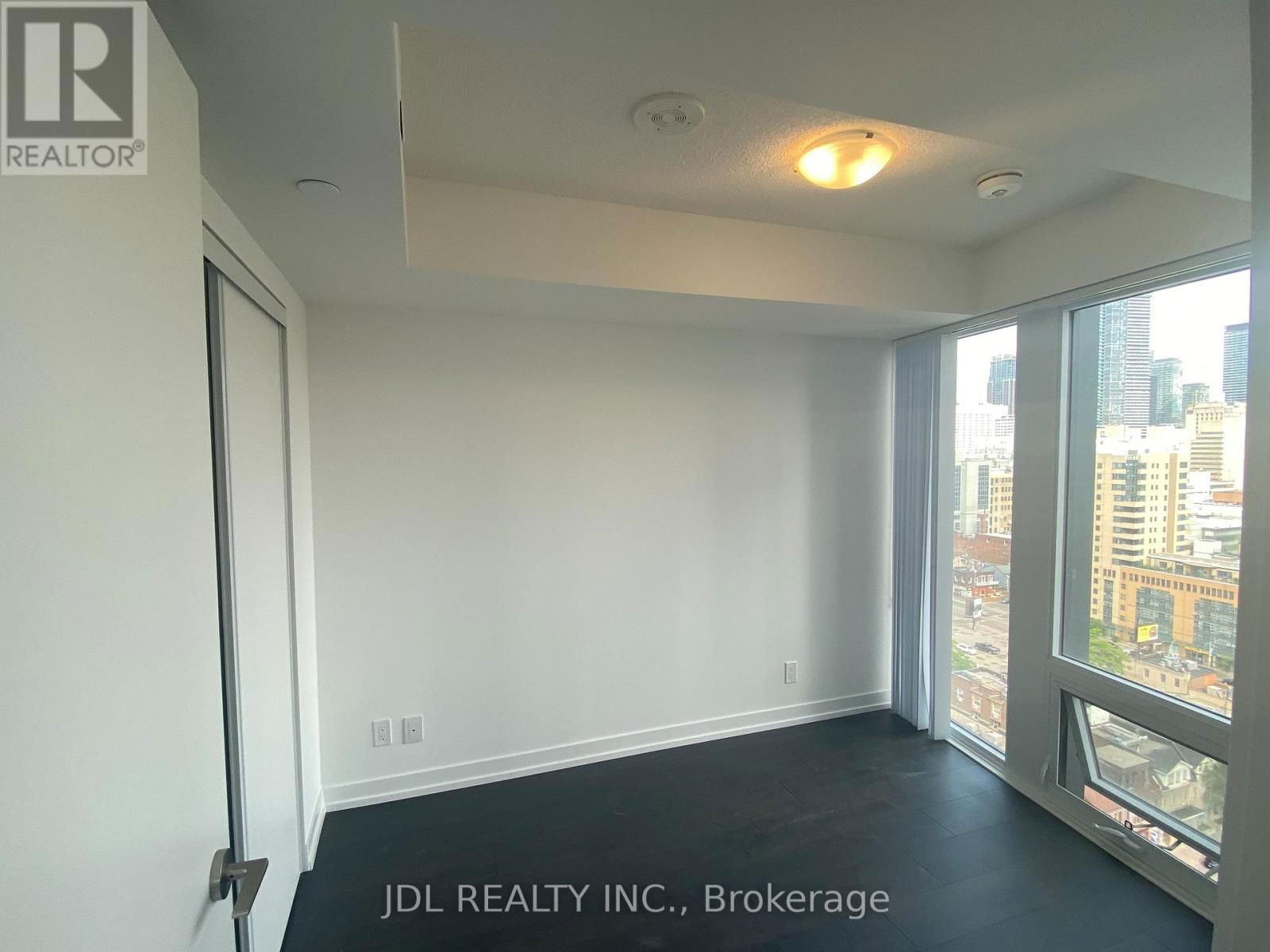 2011 - 60 SHUTER STREET Image 6