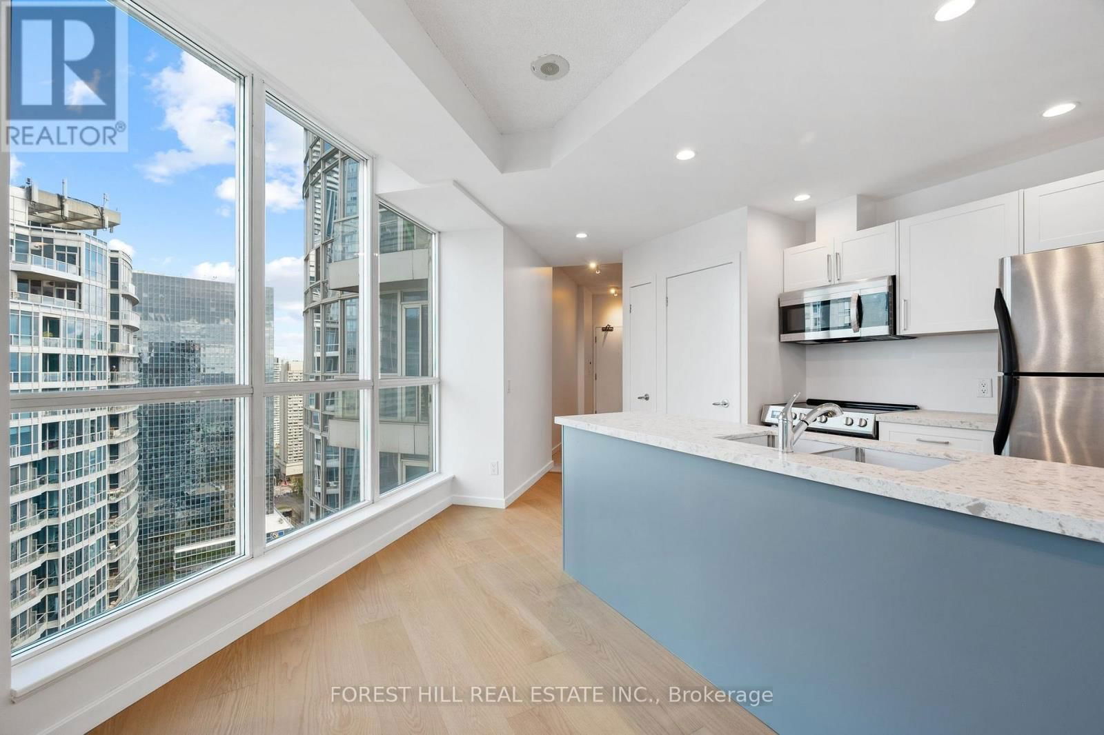 3512 - 208 QUEENS QUAY BOULEVARD WEST Image 13
