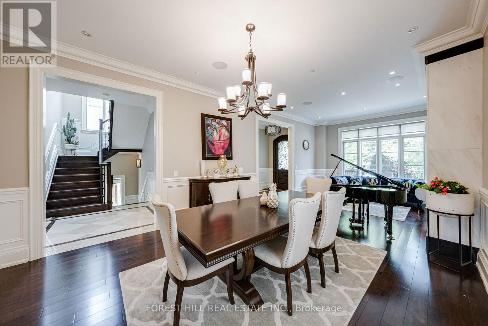 669 BEDFORD PARK AVENUE Image 10