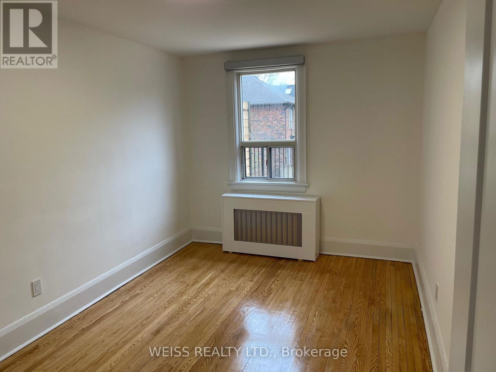 2 - 509 EGLINTON AVENUE WEST Image 10
