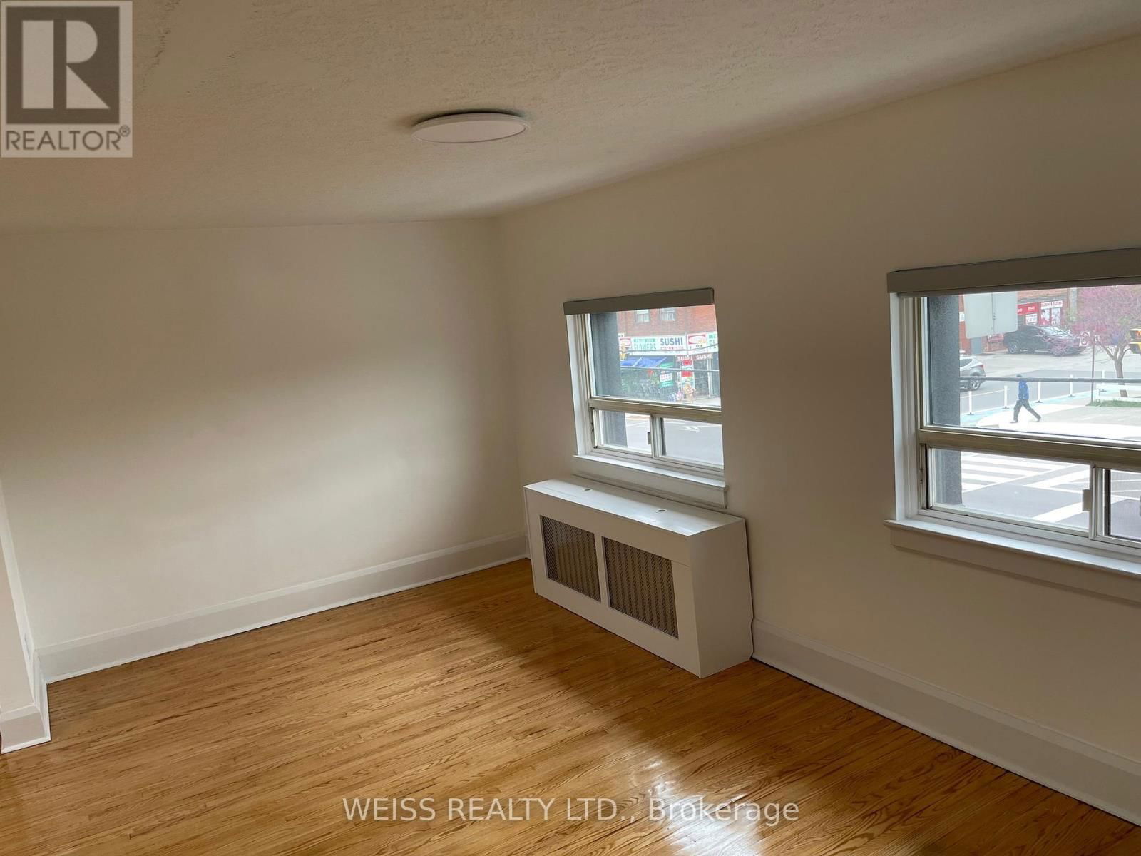 2 - 509 EGLINTON AVENUE WEST Image 8