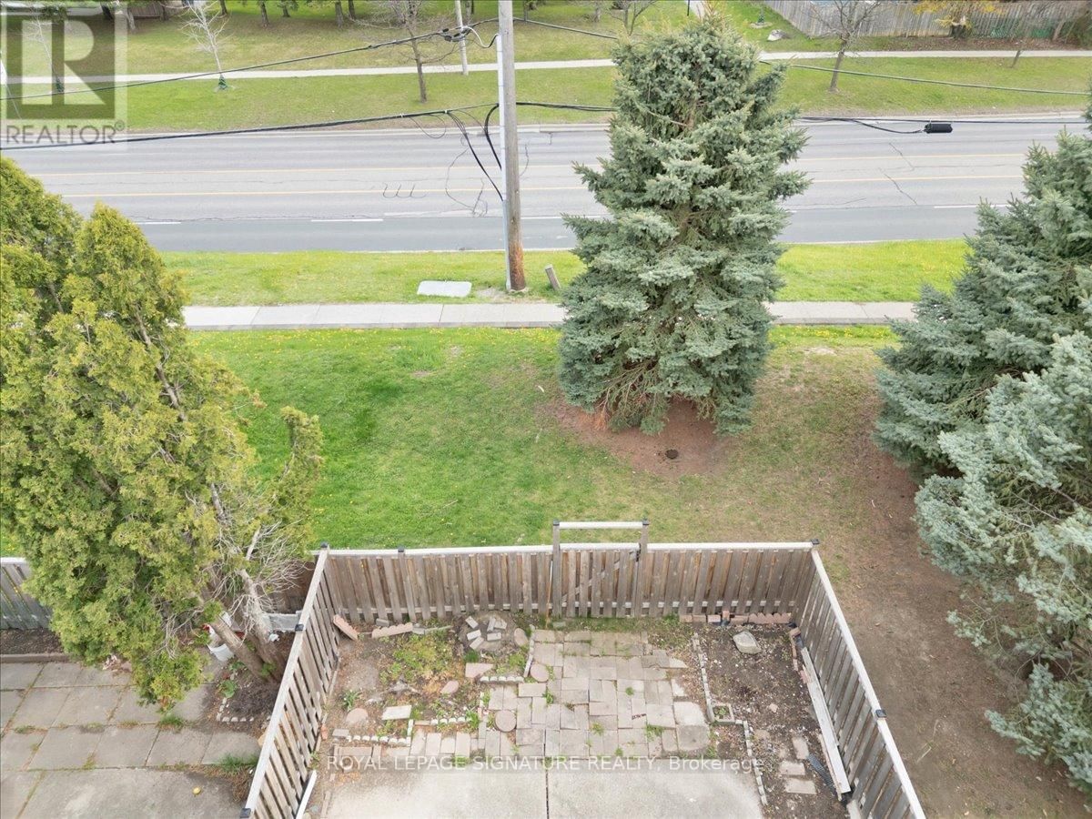 11 - 2 LISZT GATE Image 26