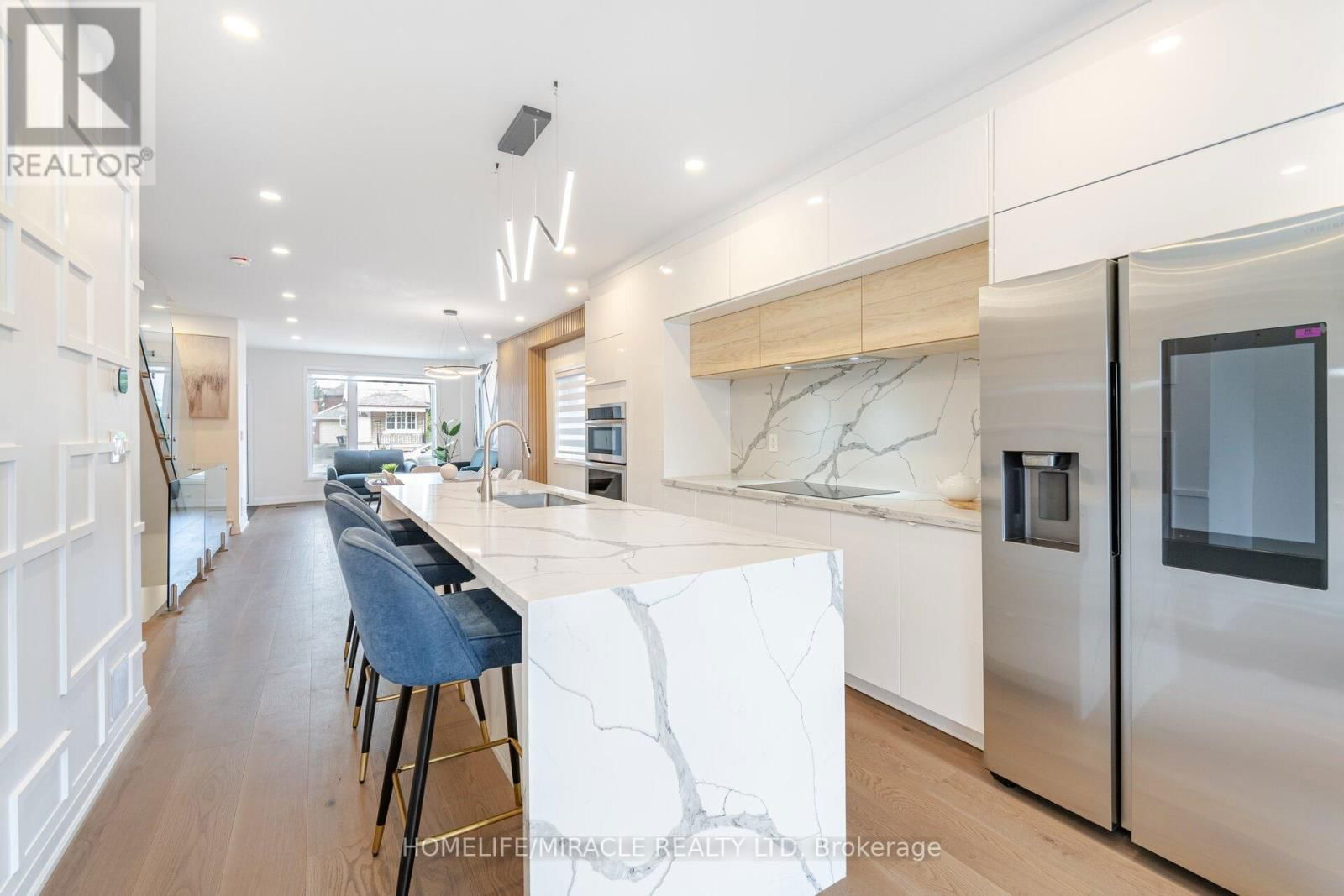 388 OAKWOOD AVENUE Image 10