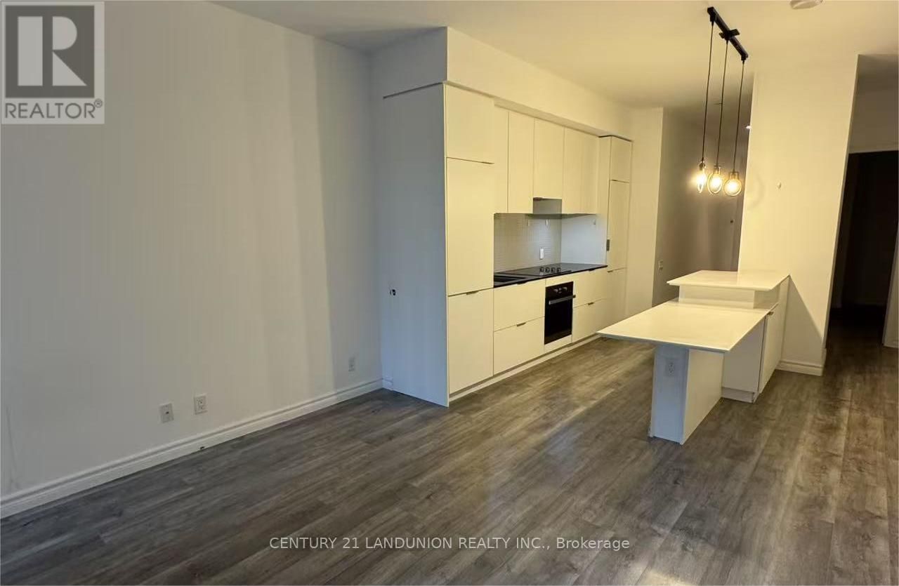 218 - 5 ST JOSEPH ST STREET Image 2