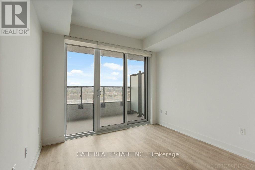 1730 - 20 IN ON THE PARK DRIVE Image 12