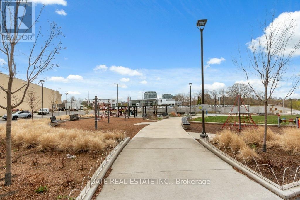 1730 - 20 IN ON THE PARK DRIVE Image 29