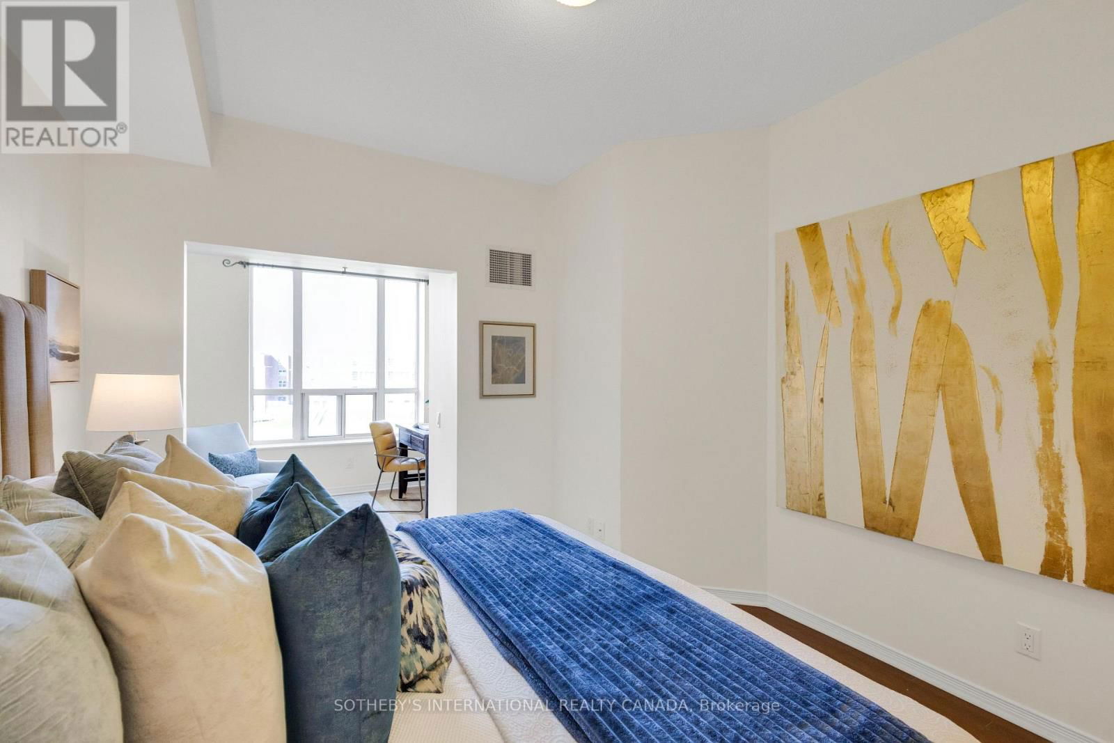 506 - 451 ROSEWELL AVENUE Image 18