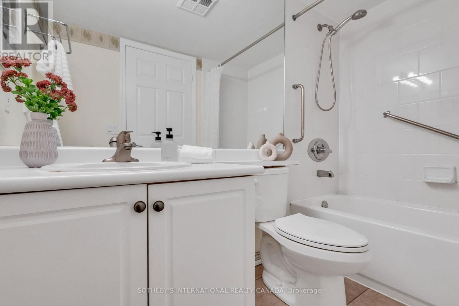 506 - 451 ROSEWELL AVENUE Image 23