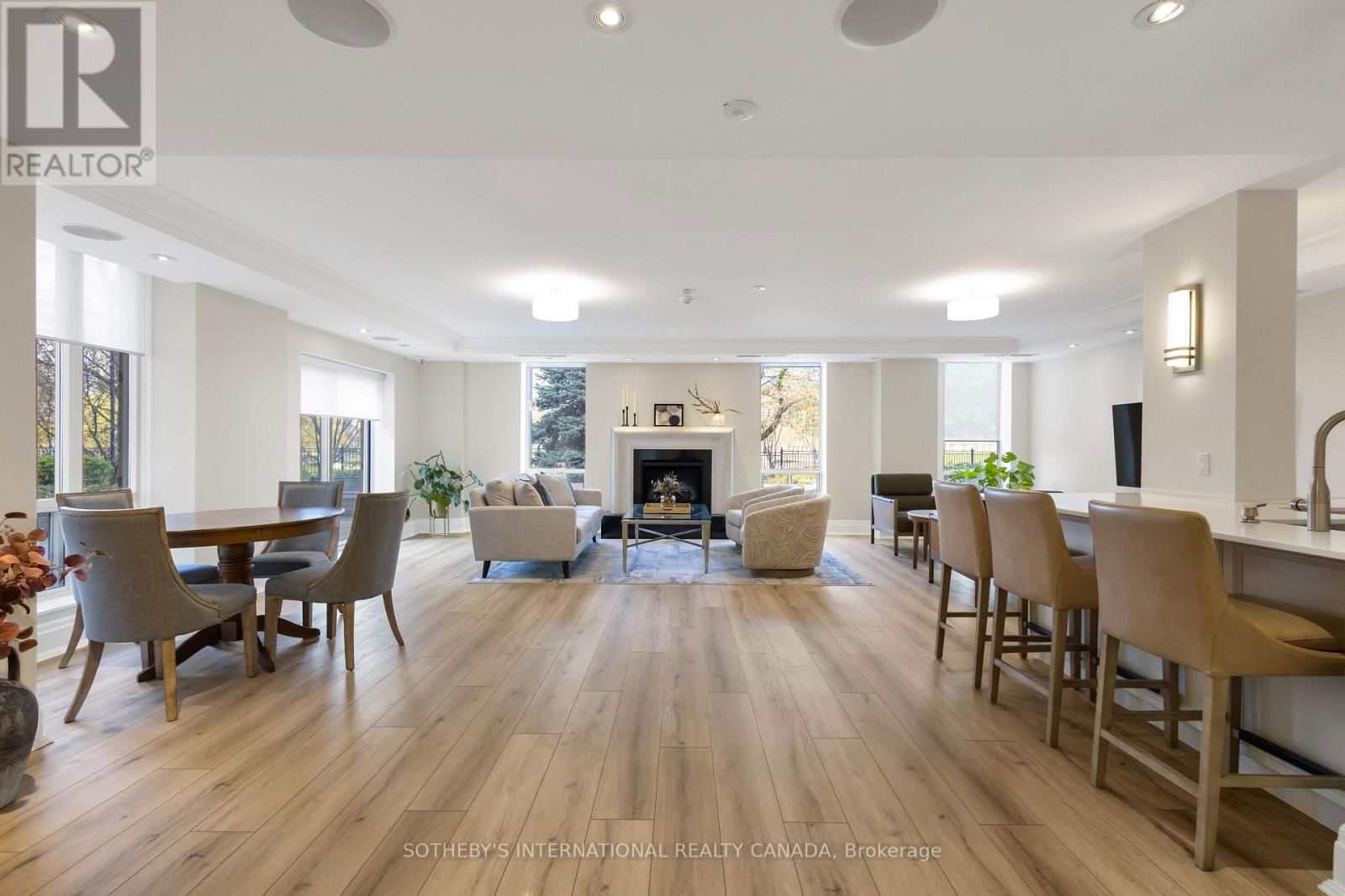 506 - 451 ROSEWELL AVENUE Image 30