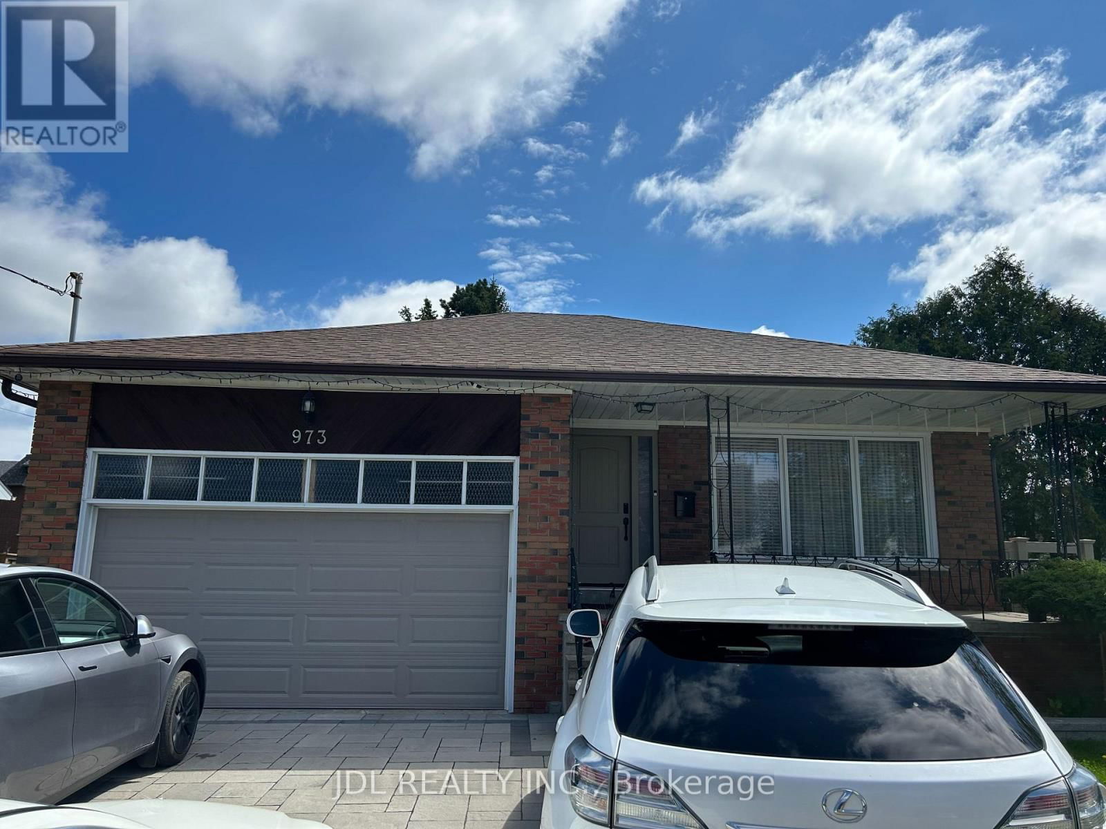 Suite A - 973 WILLOWDALE AVE AVENUE WEST Image 6