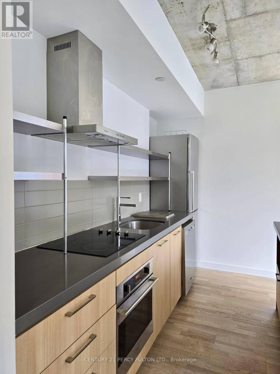 213 - 560 KING STREET WEST Image 6