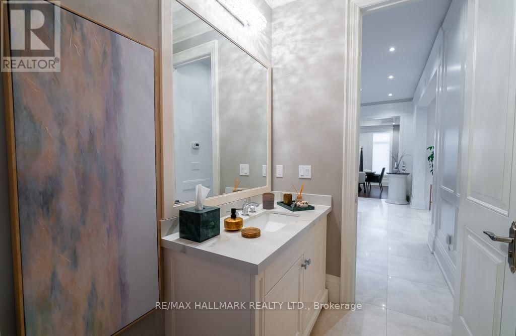 48 HURLINGHAM CRESCENT EAST Image 31