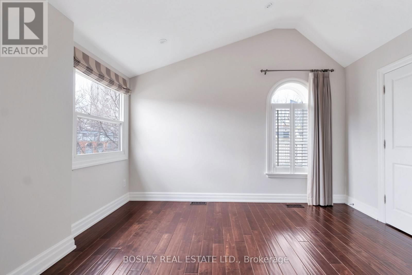 4 - 103 PEMBROKE STREET Image 32