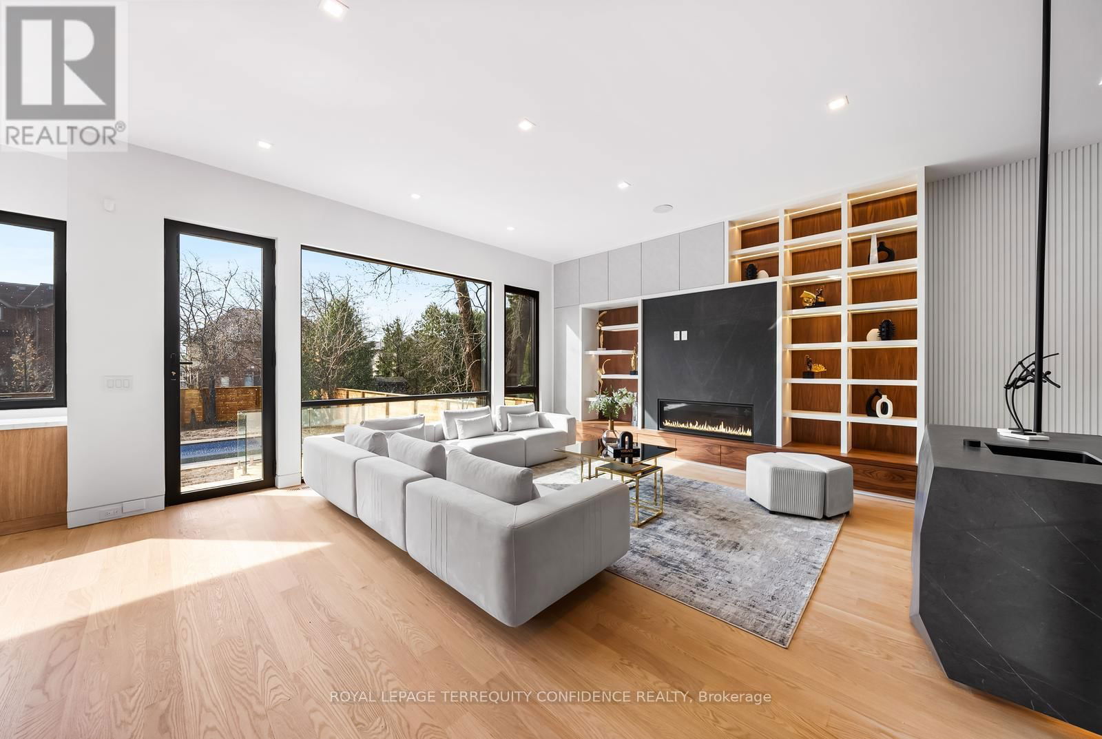 101 YORKVIEW DRIVE Image 16