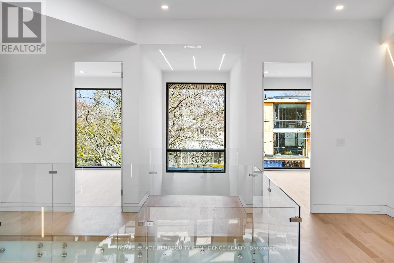 101 YORKVIEW DRIVE Image 38