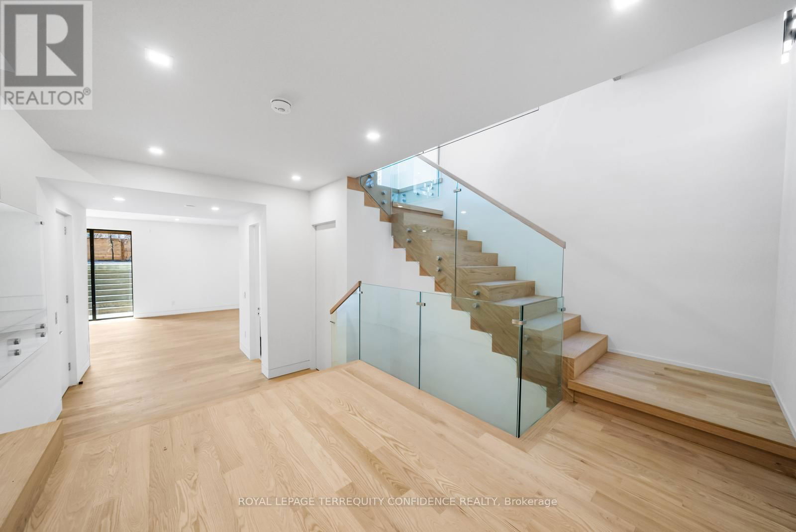 101 YORKVIEW DRIVE Image 39