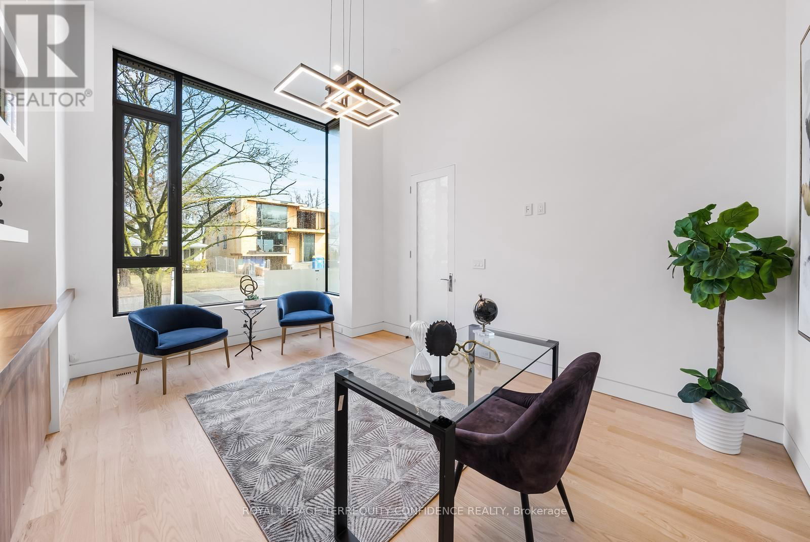 101 YORKVIEW DRIVE Image 6