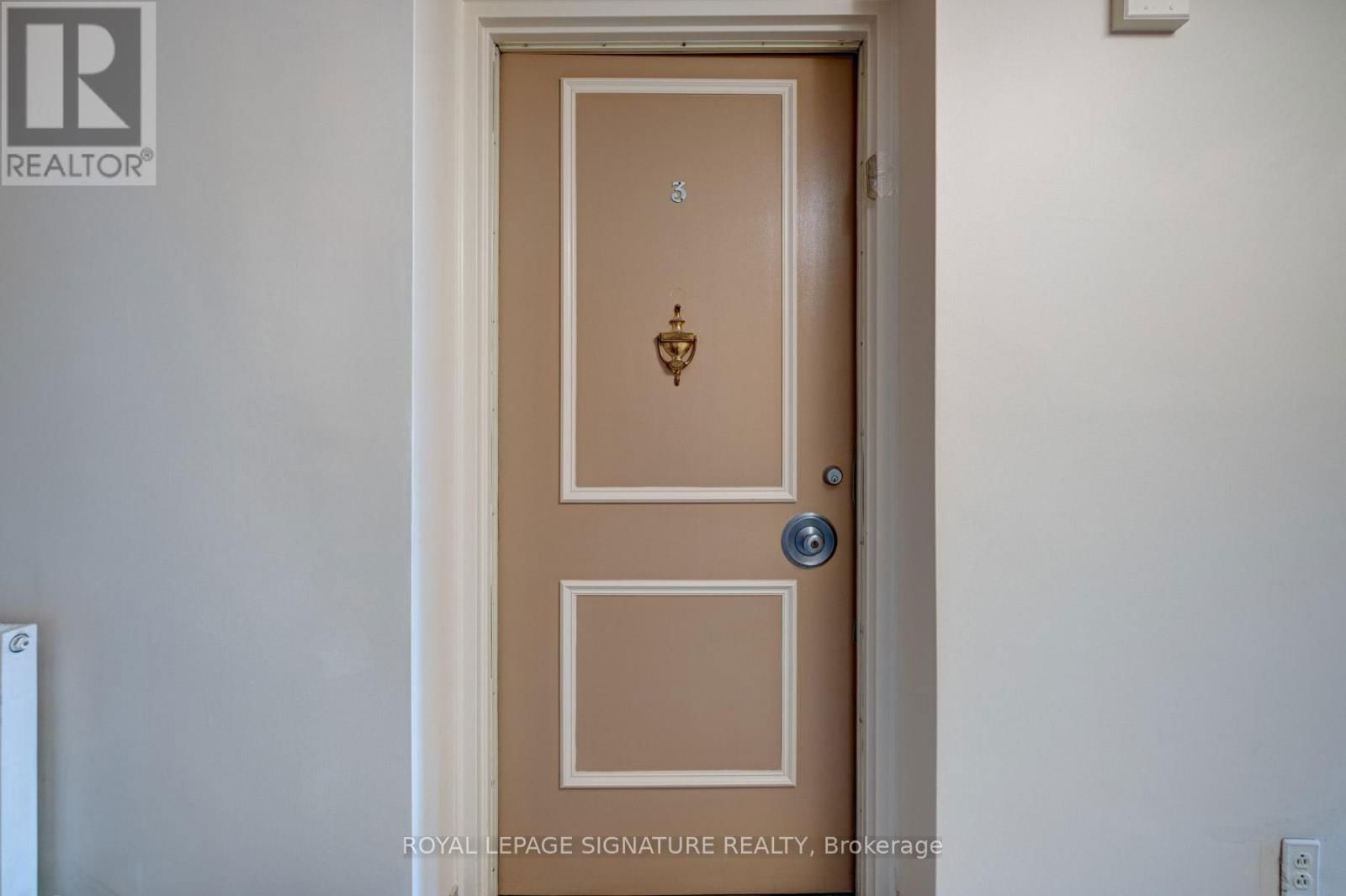 3 - 8 CORINTH GARDENS Image 8