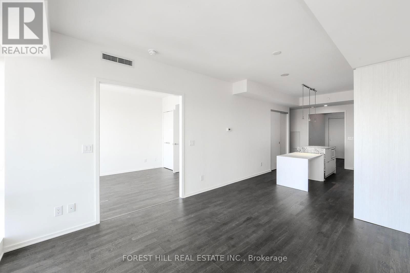 6508 - 1 BLOOR STREET EAST Image 14