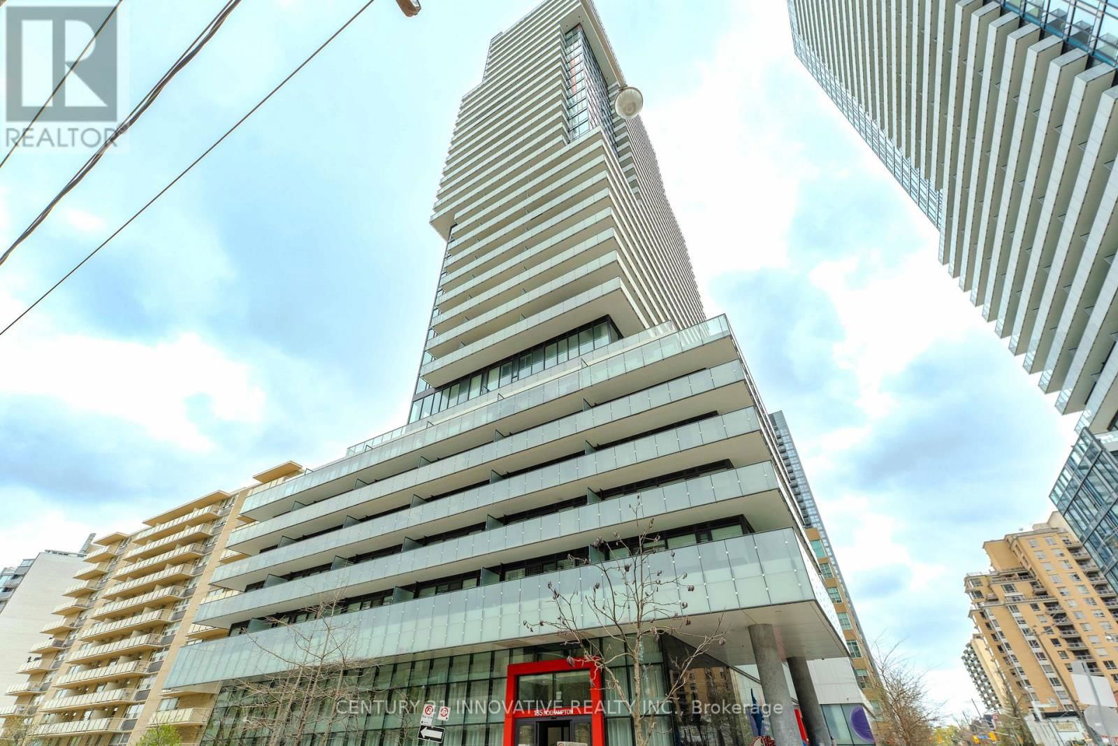 315 - 185 ROEHAMPTON AVENUE SOUTH Image 3