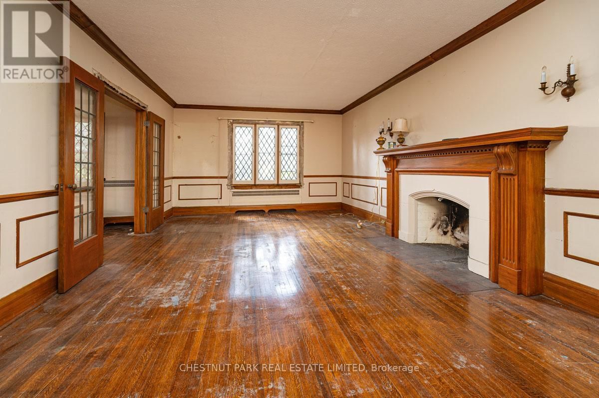 4 ELDERWOOD DRIVE Image 4