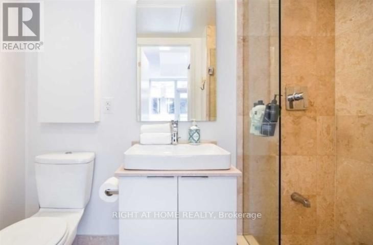 708 - 14 YORK STREET Image 9