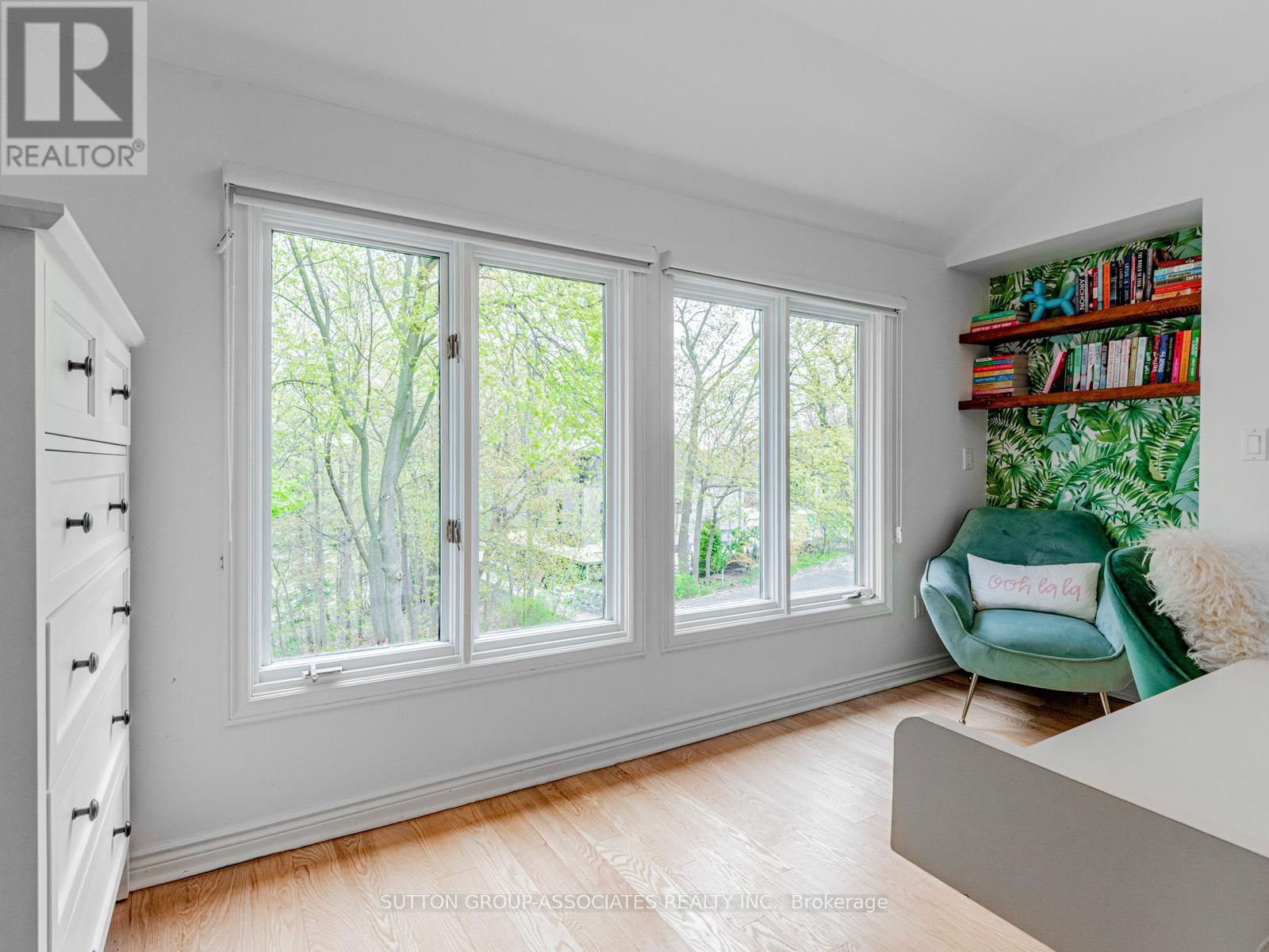 20 GLENGROVE AVENUE EAST Image 21